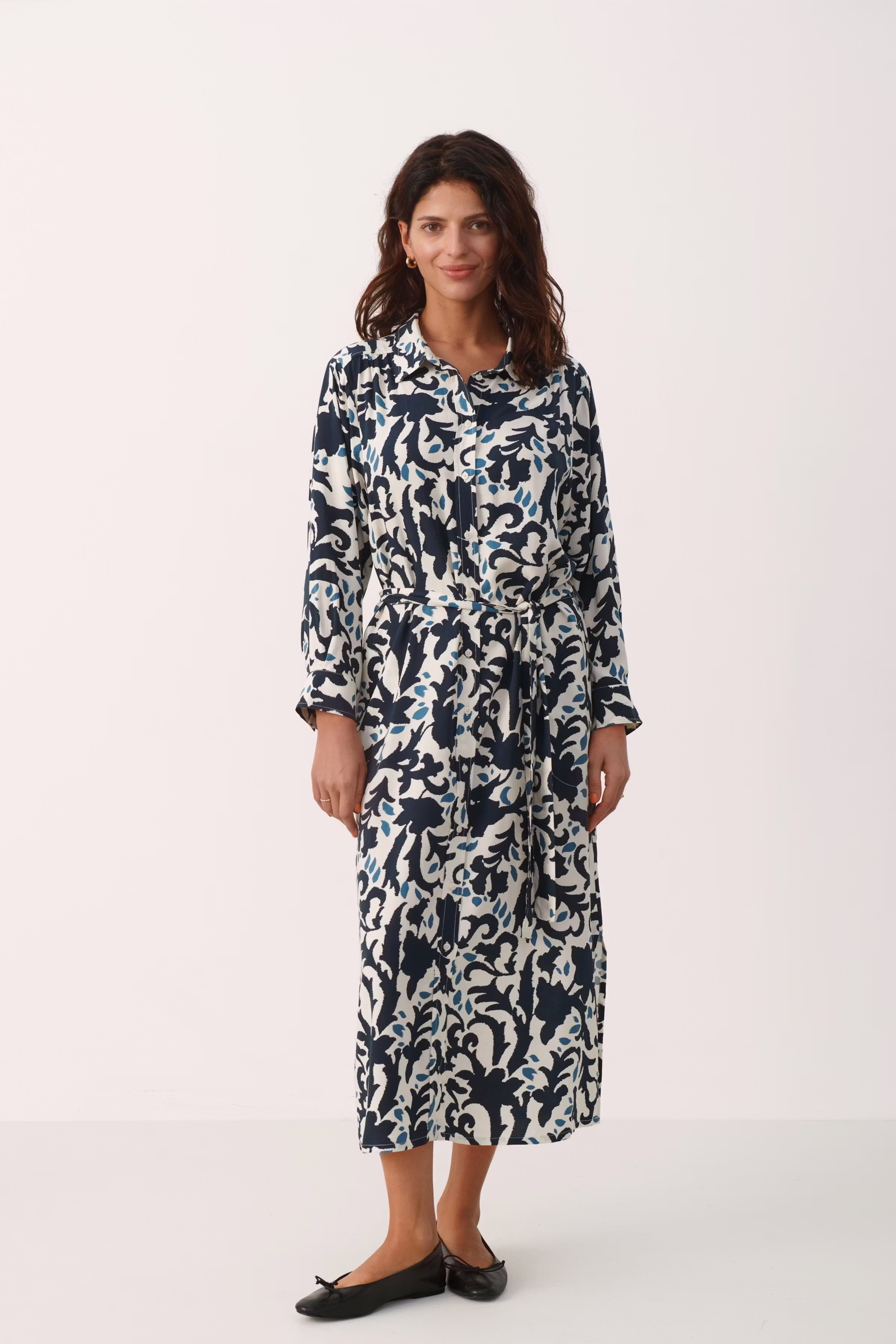 BintiPW Kjole LOOKBOOK FRONT 30308216-302253