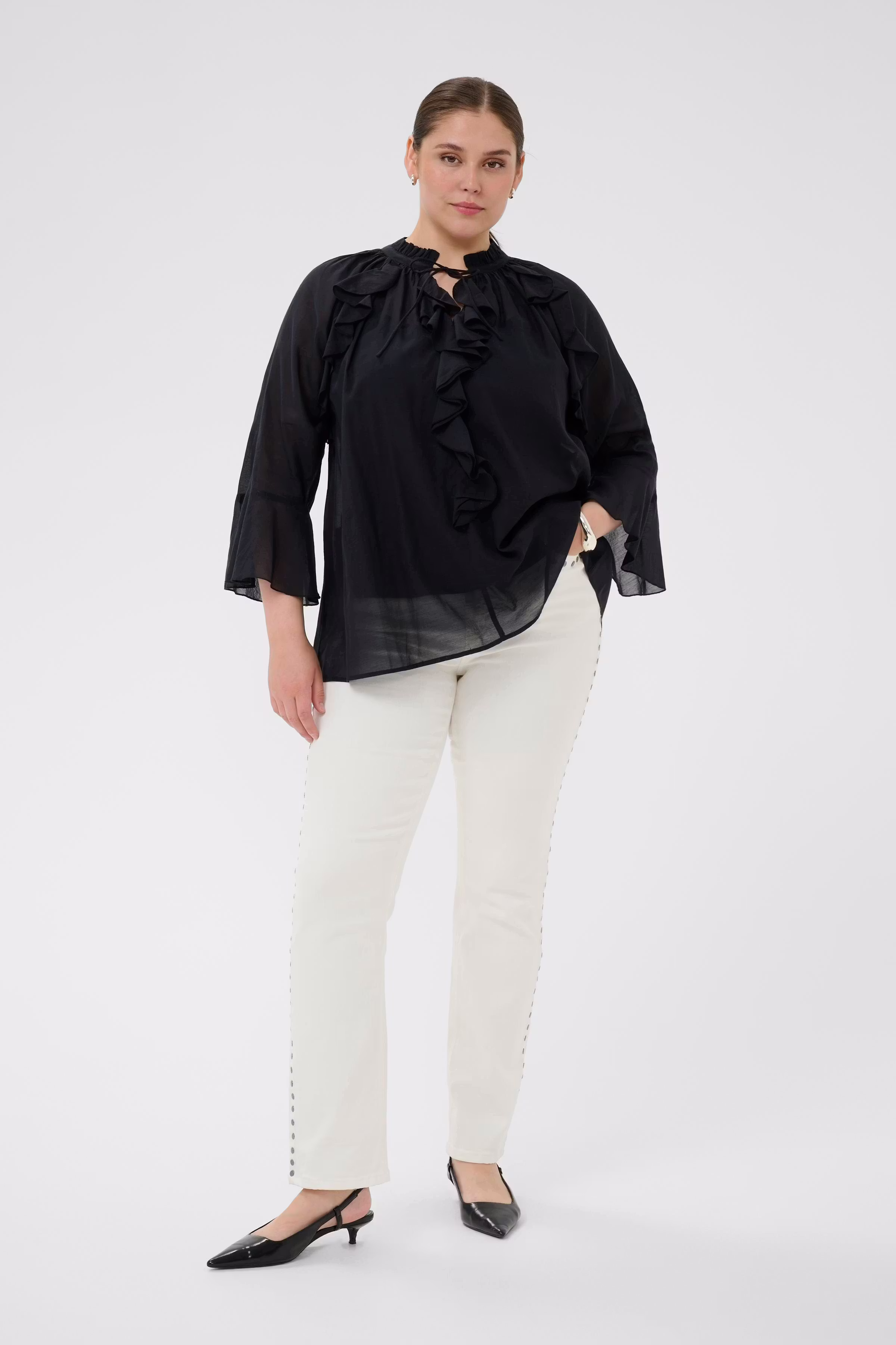 KCflori Bluse LOOKBOOK FRONT 10584069-100121