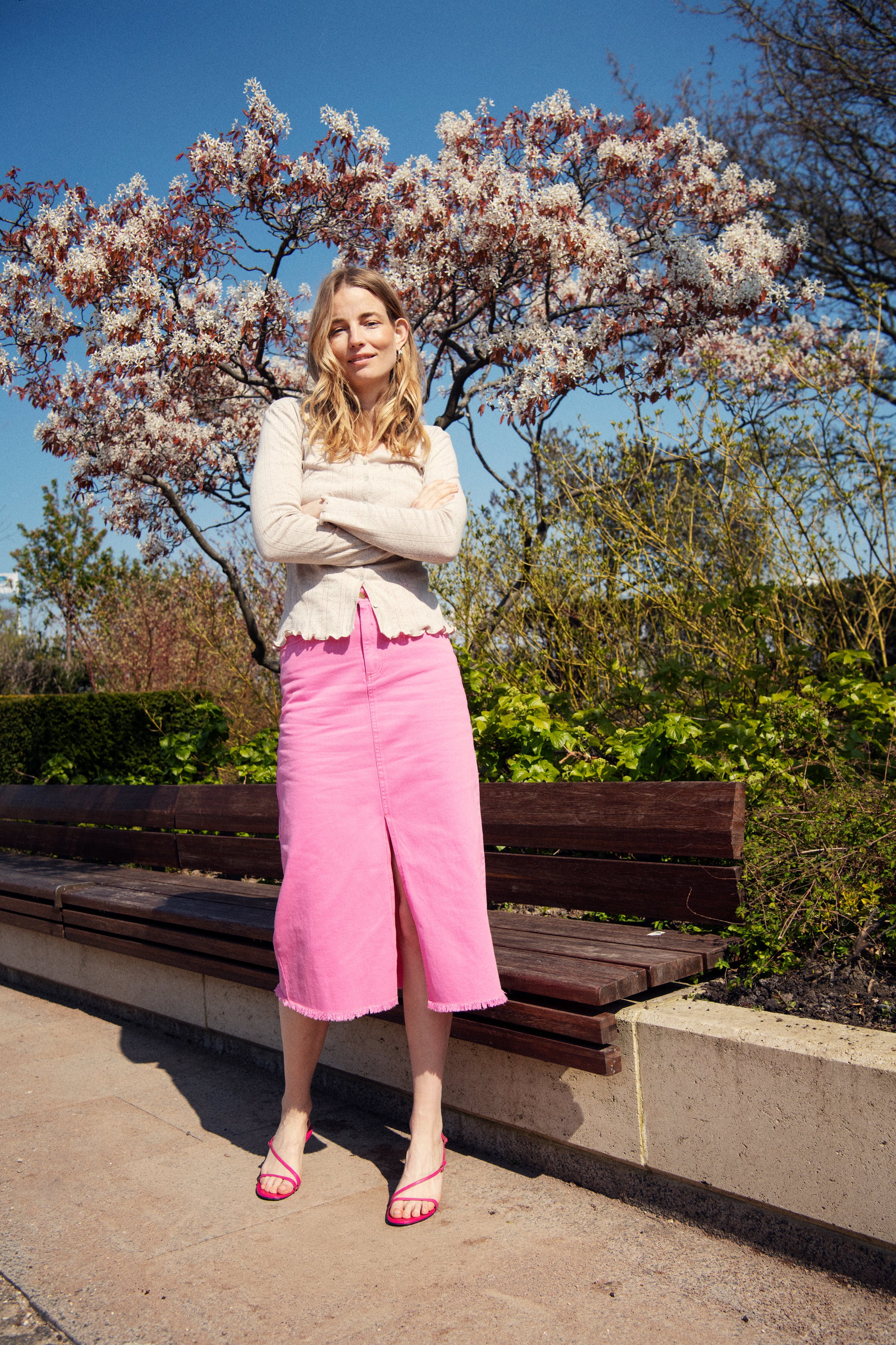 EdiSZ Kjol LOCATION NONE 30513824-152718