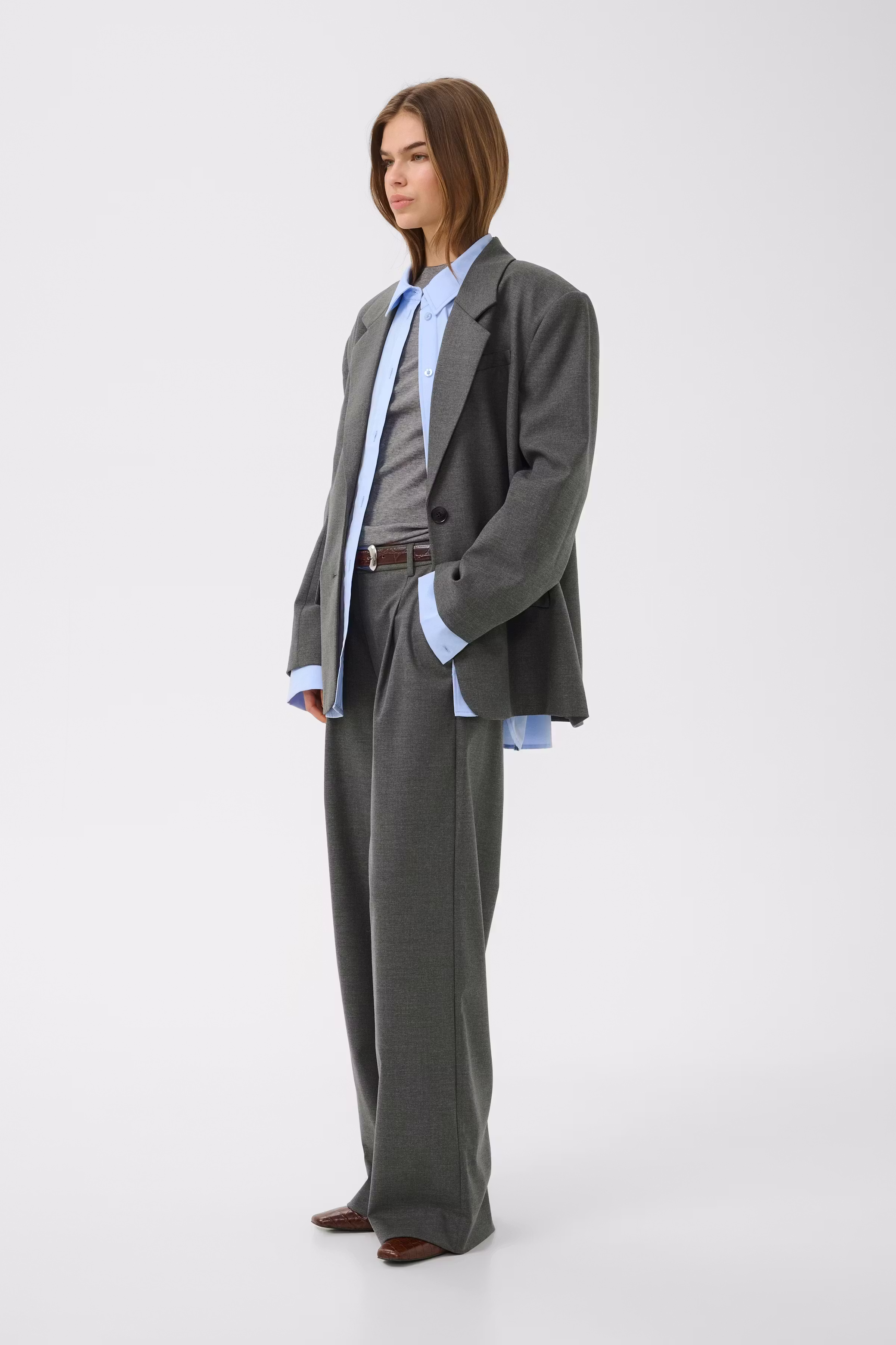 GZpaula Blazer LOOKBOOK FRONT 10910493-100494