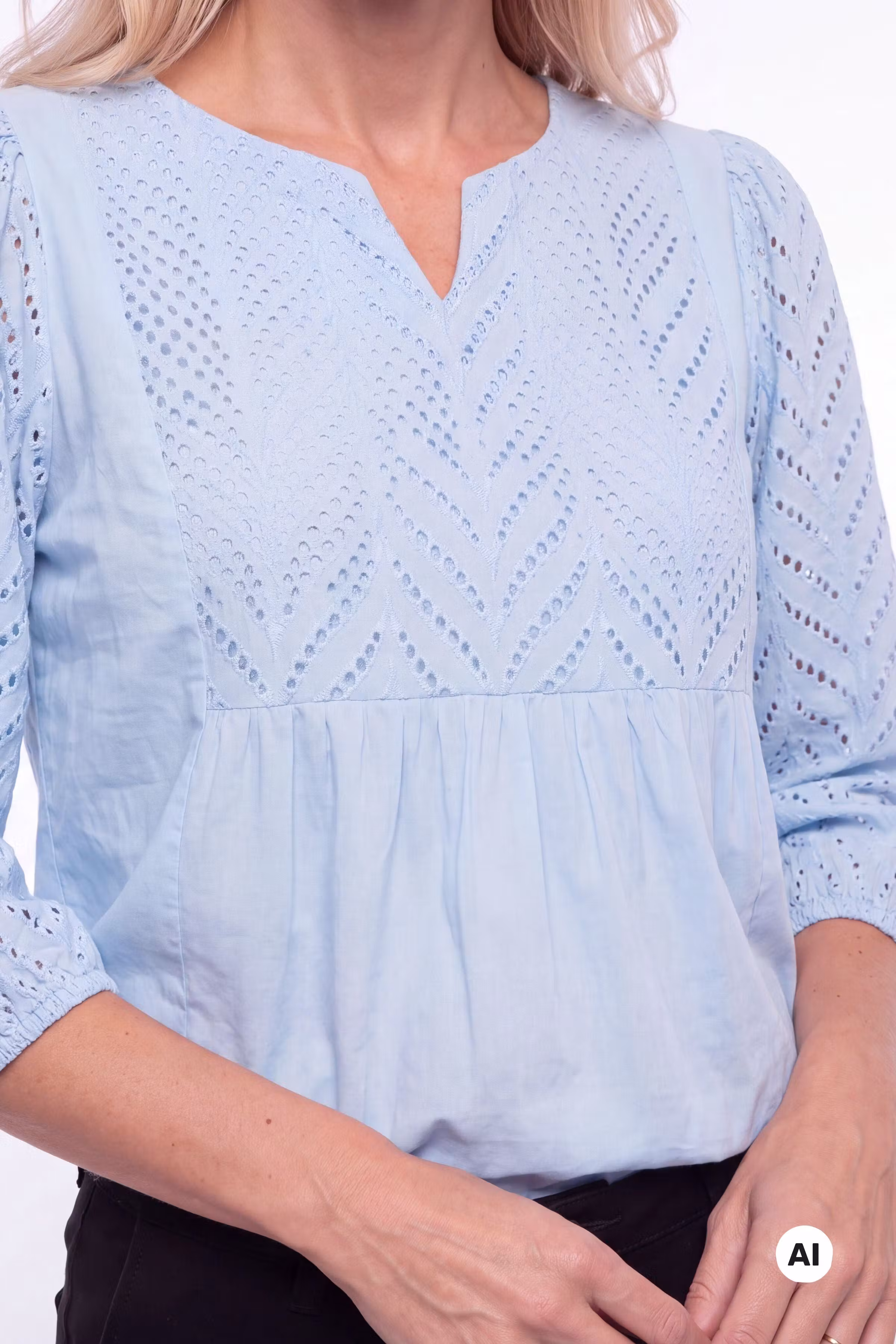 CUtoril Blouse LOOKBOOK FRONT 50108474-144115