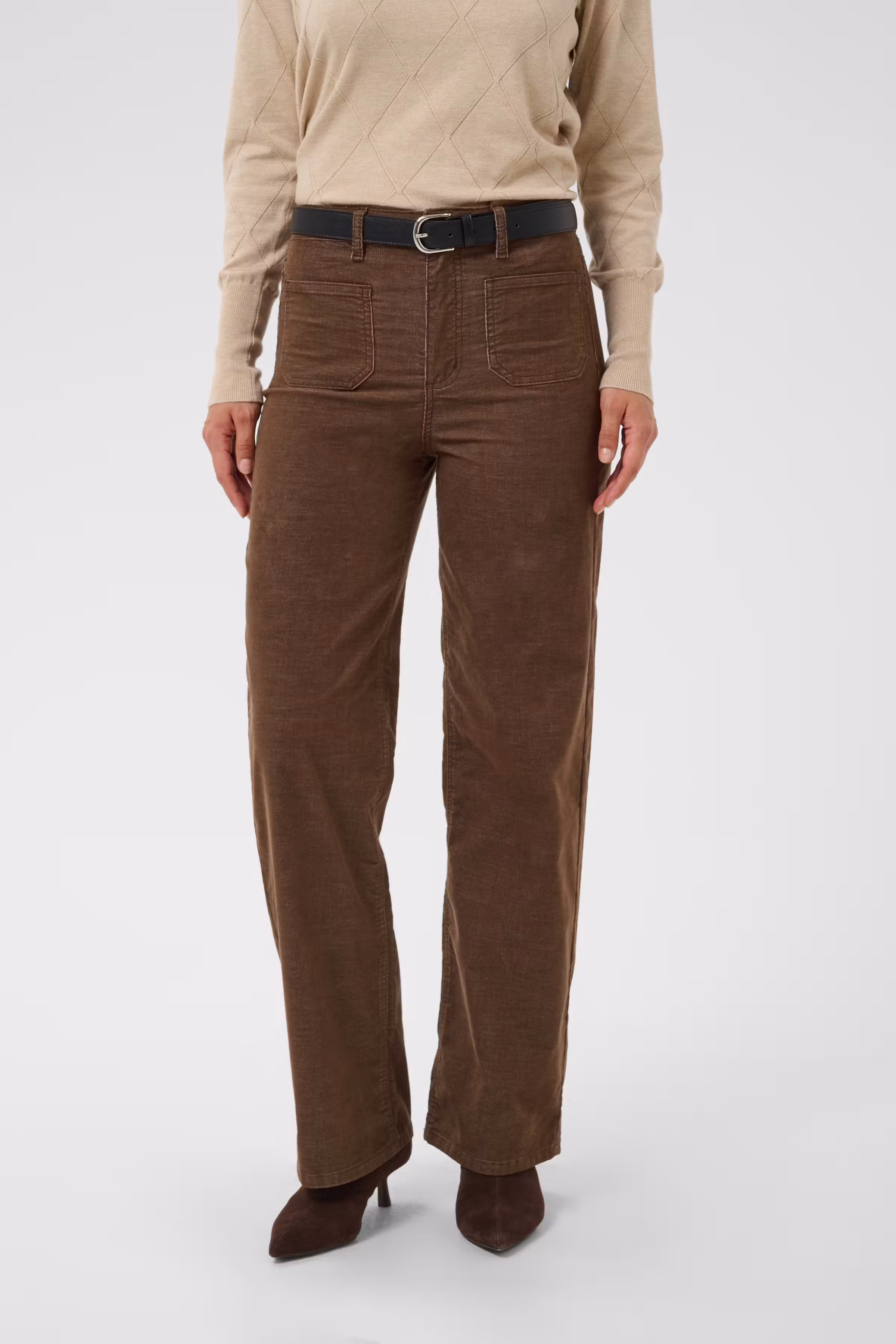 KAbecca Hose LOOKBOOK FRONT 10512371-191116