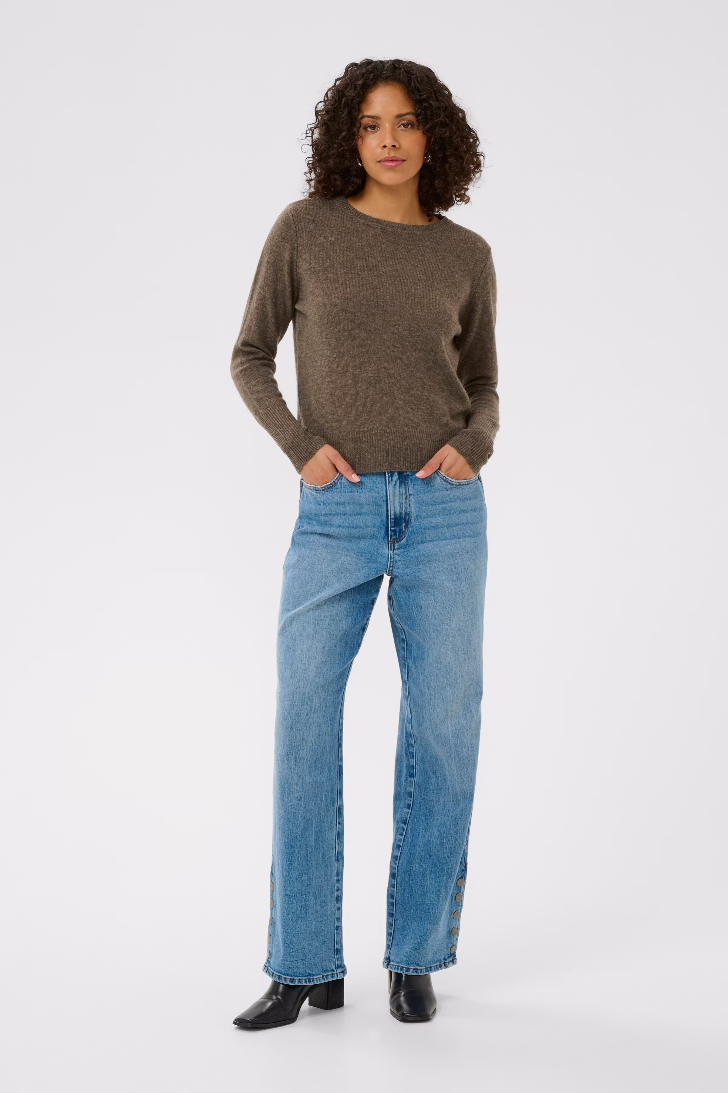 KAcashie Pullover LOOKBOOK FRONT 10510873-1908081