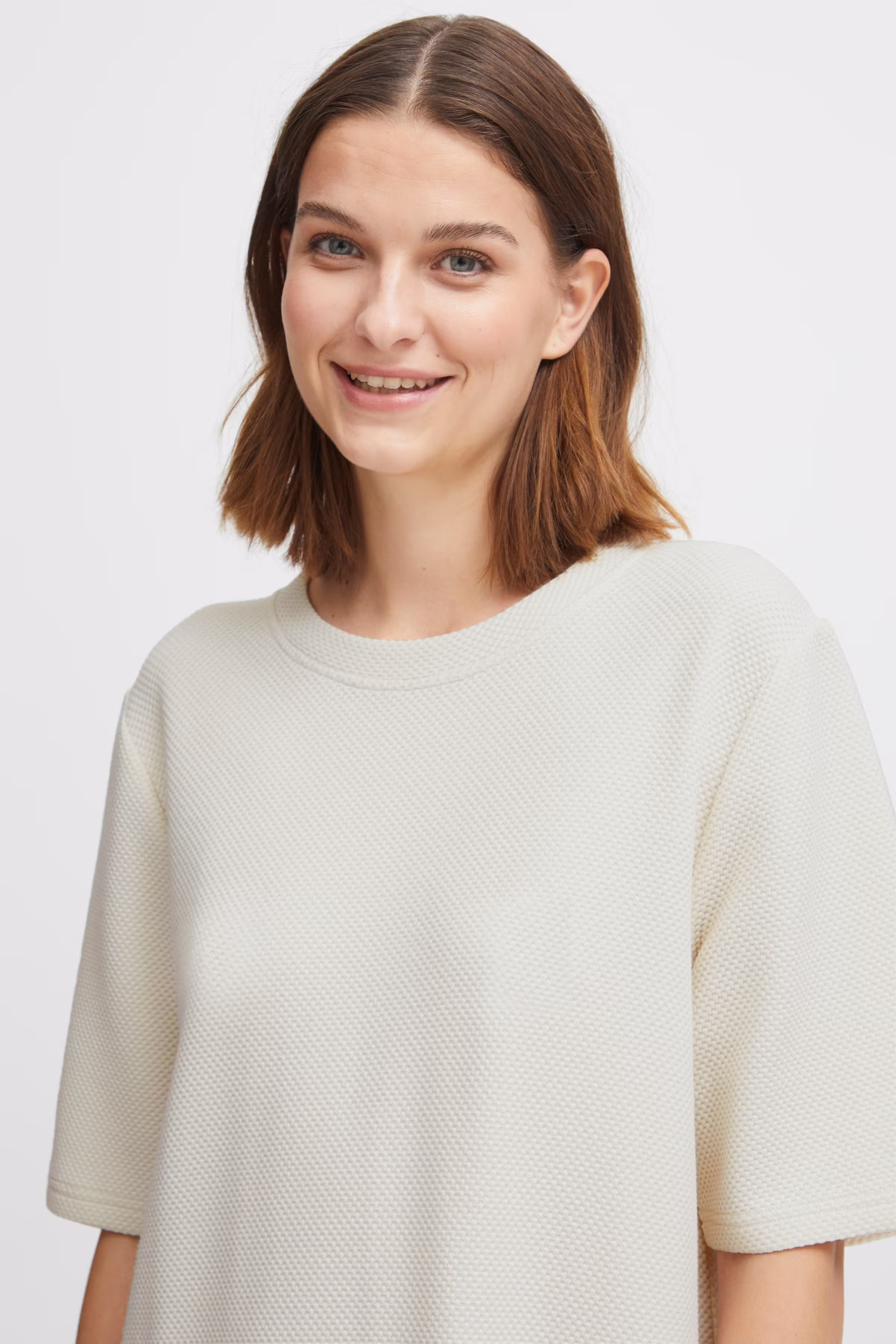 BYROMO Kleid LOOKBOOK DETAIL 20814408-130905