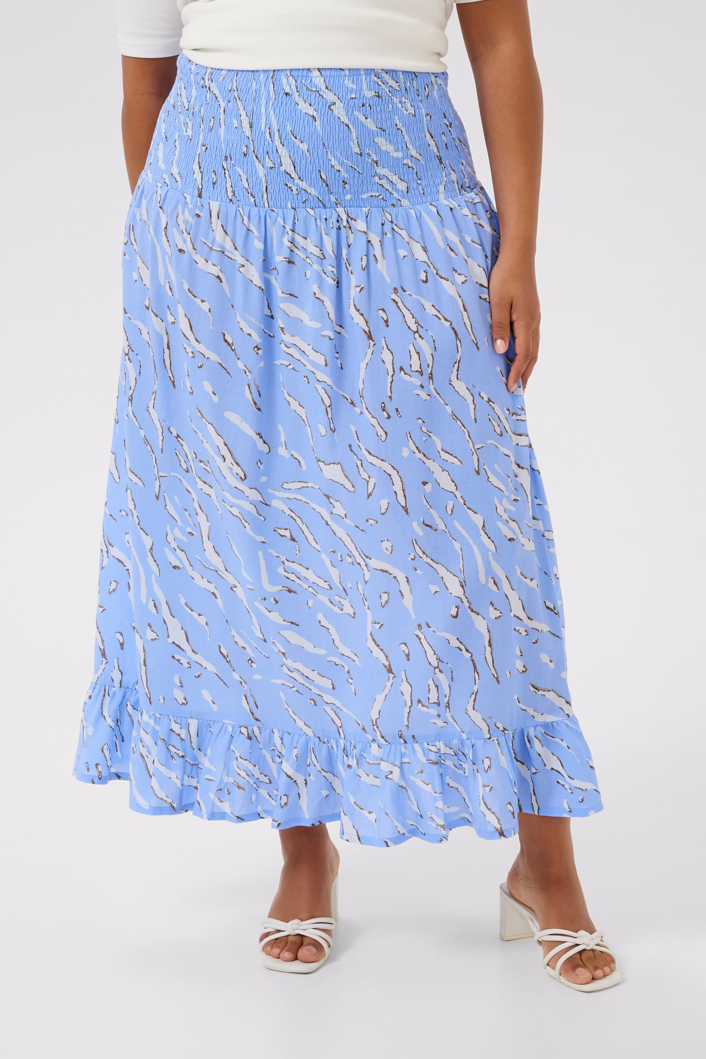 KCbella Skirt LOOKBOOK FRONT 10583471-108551