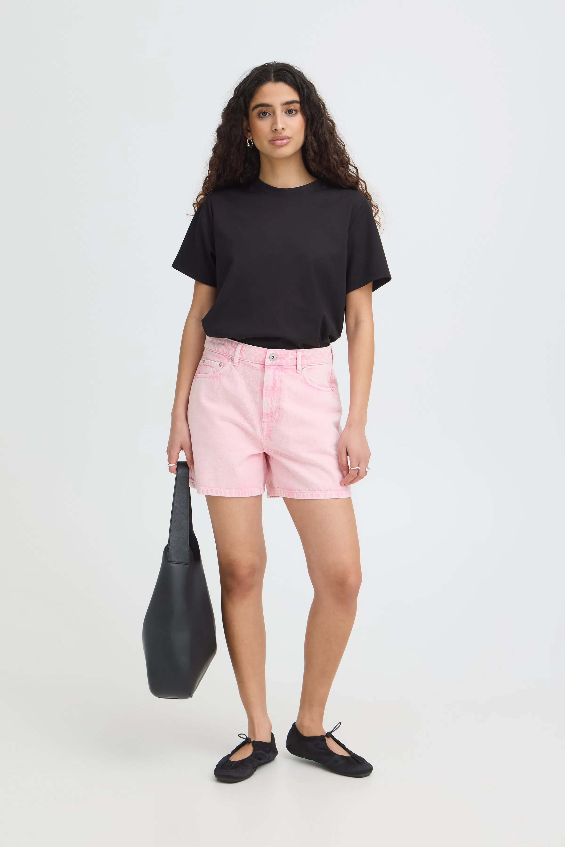 IHAVENA Shorts LOOKBOOK FRONT 20125589-142307