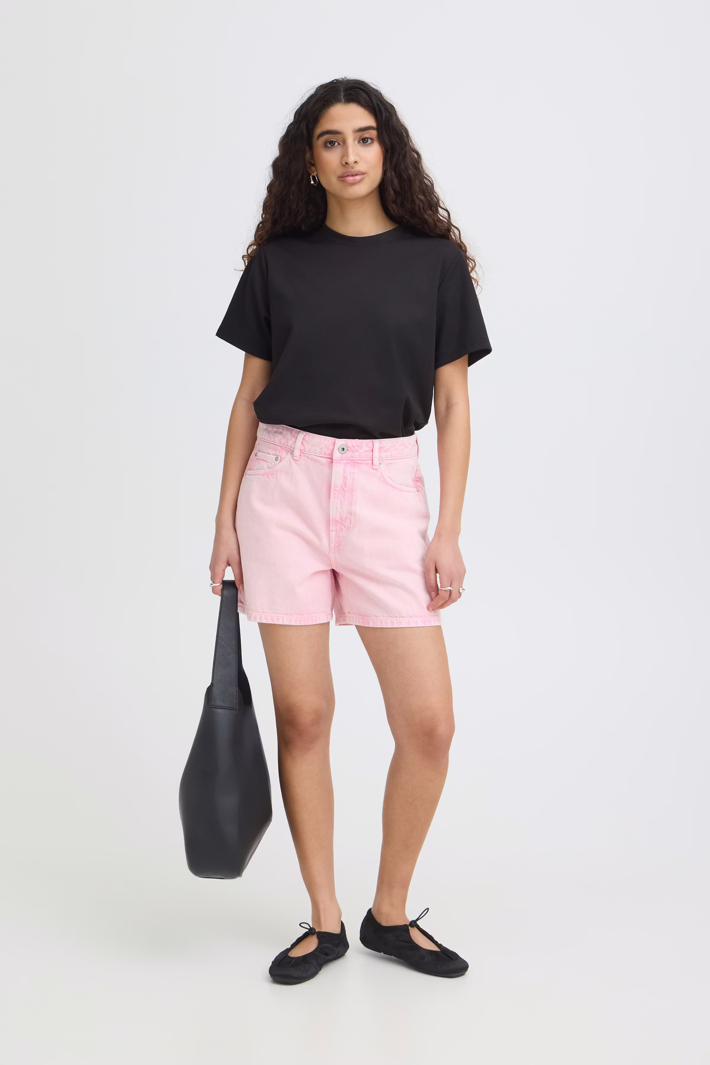 IHAVENA Shorts LOOKBOOK FRONT 20125589-142307