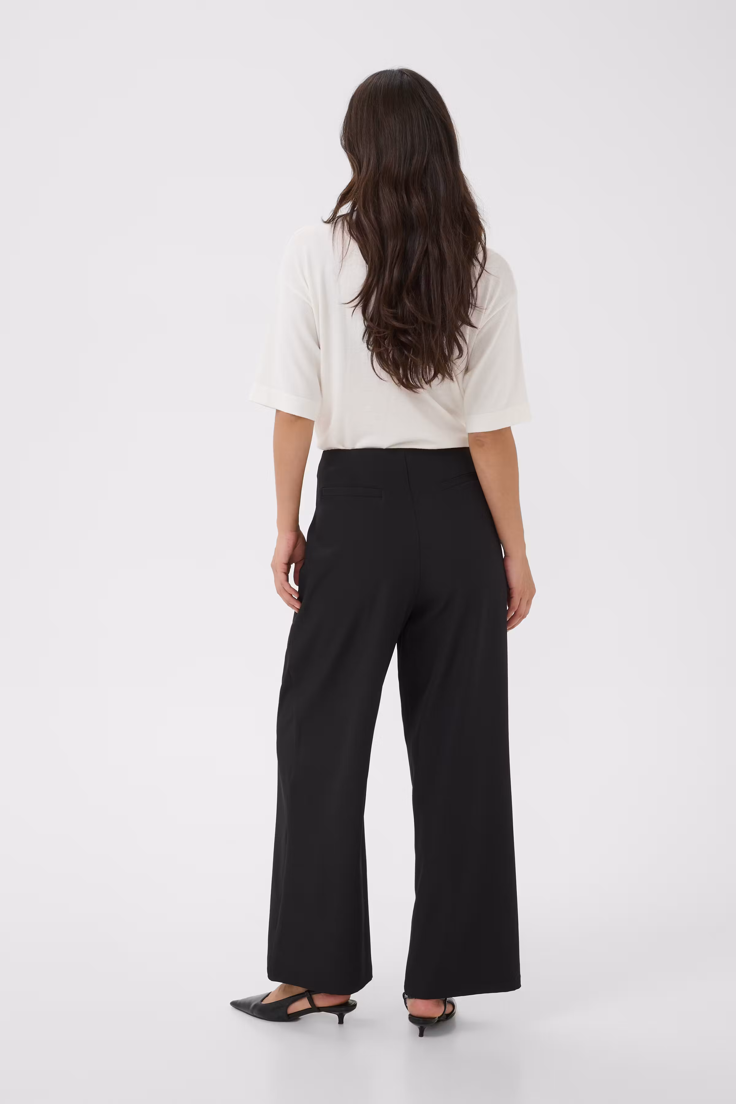 KAruna Trousers LOOKBOOK BACK 10512973-100121