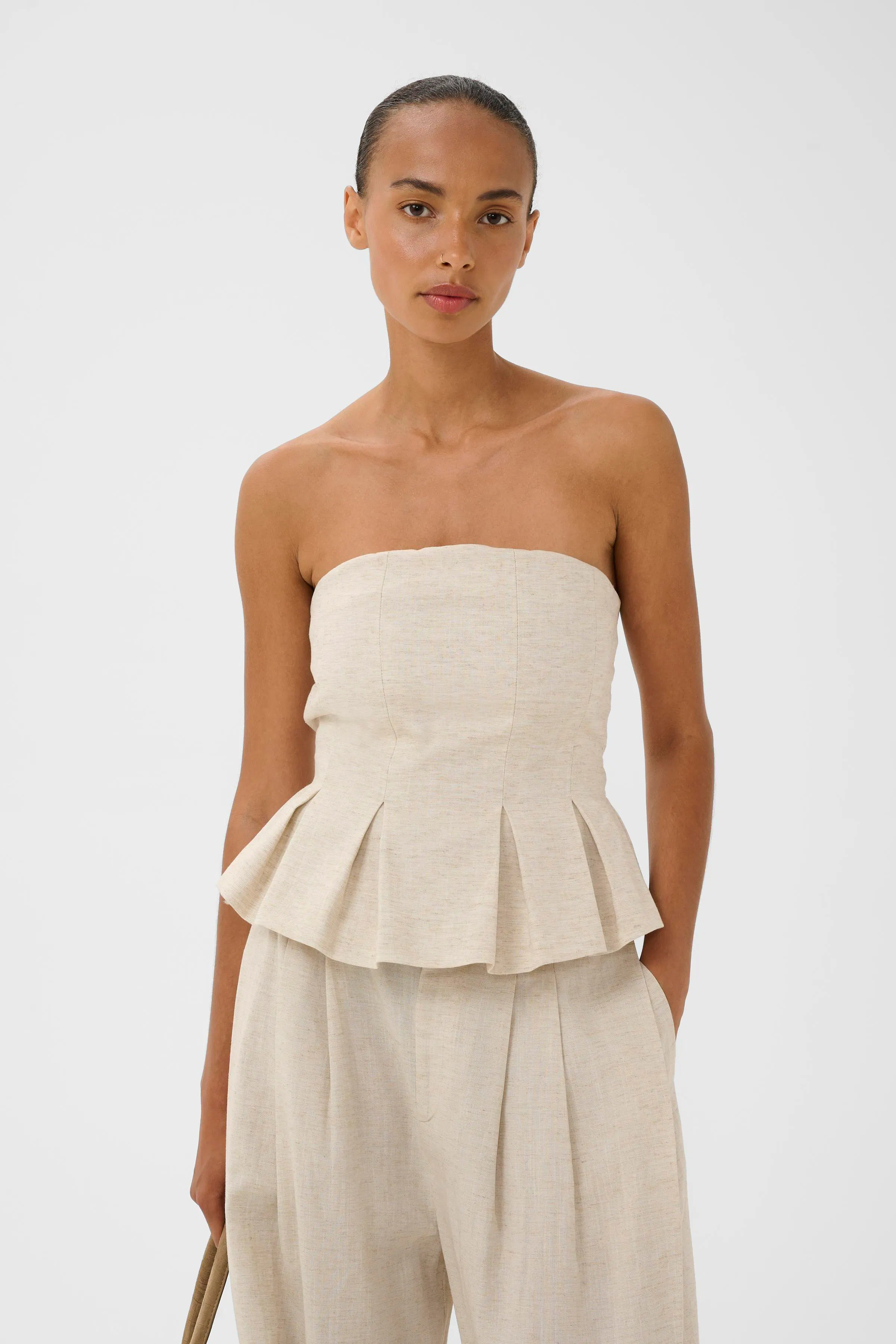 GZriava Linnen blouse LOOKBOOK FRONT 10911252-107203