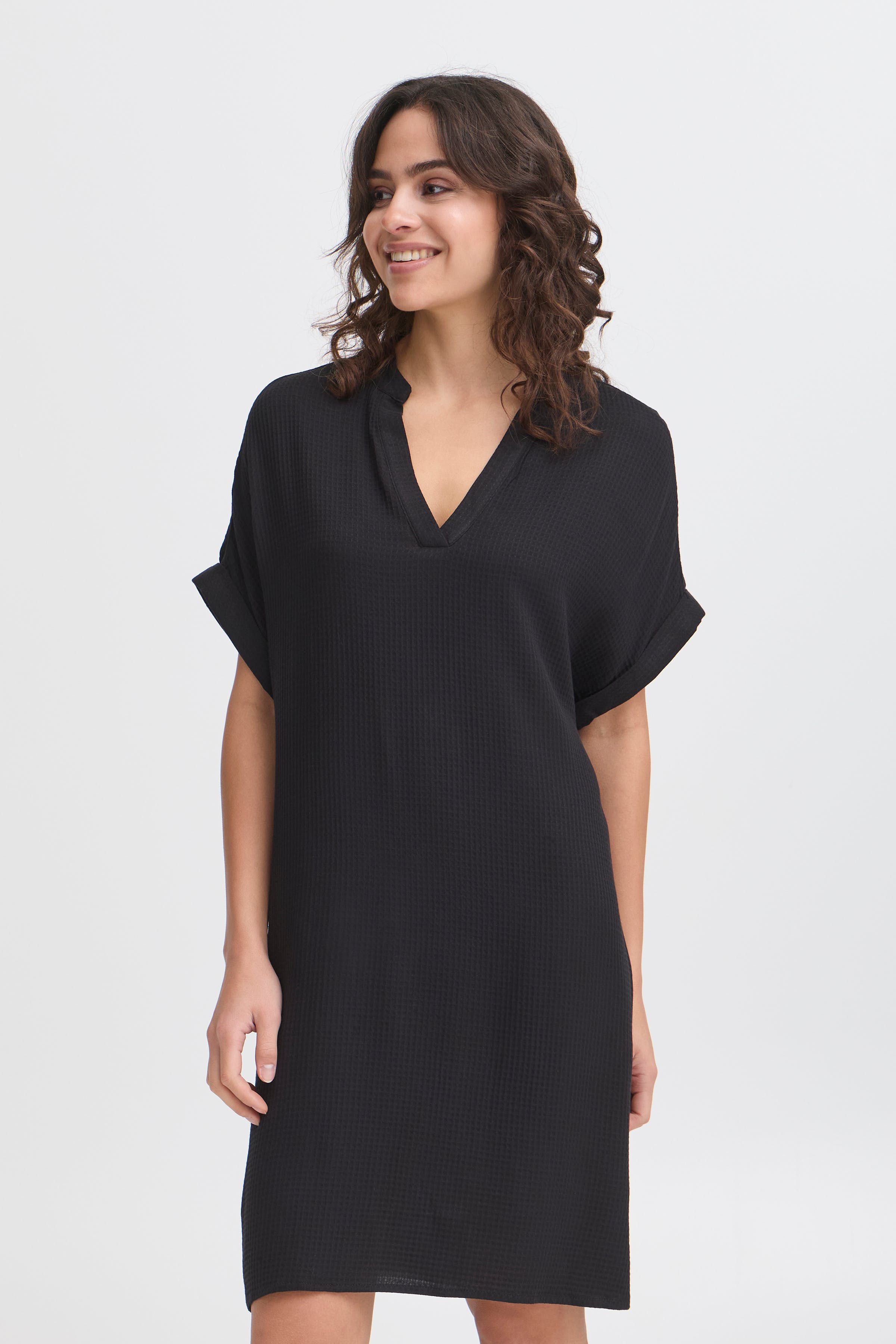 FROLINE Klänning LOOKBOOK FRONT 20615800-200113