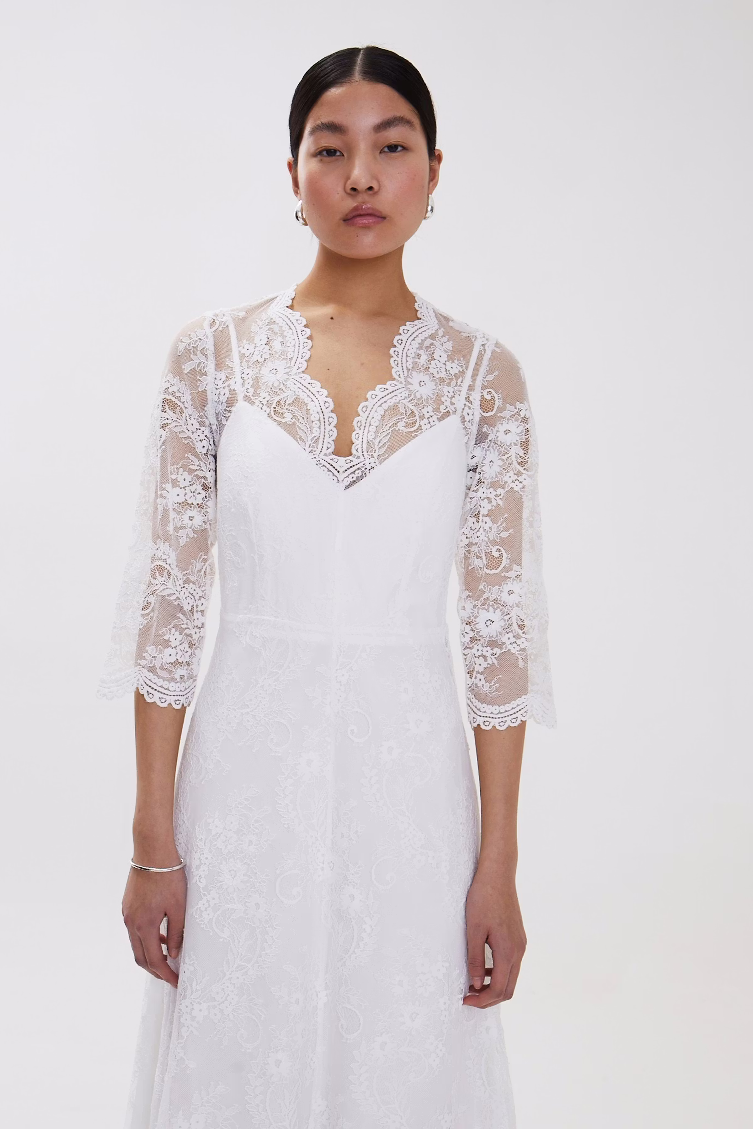 BRIDAL Kleid LOOKBOOK FRONT 30600188-WH010