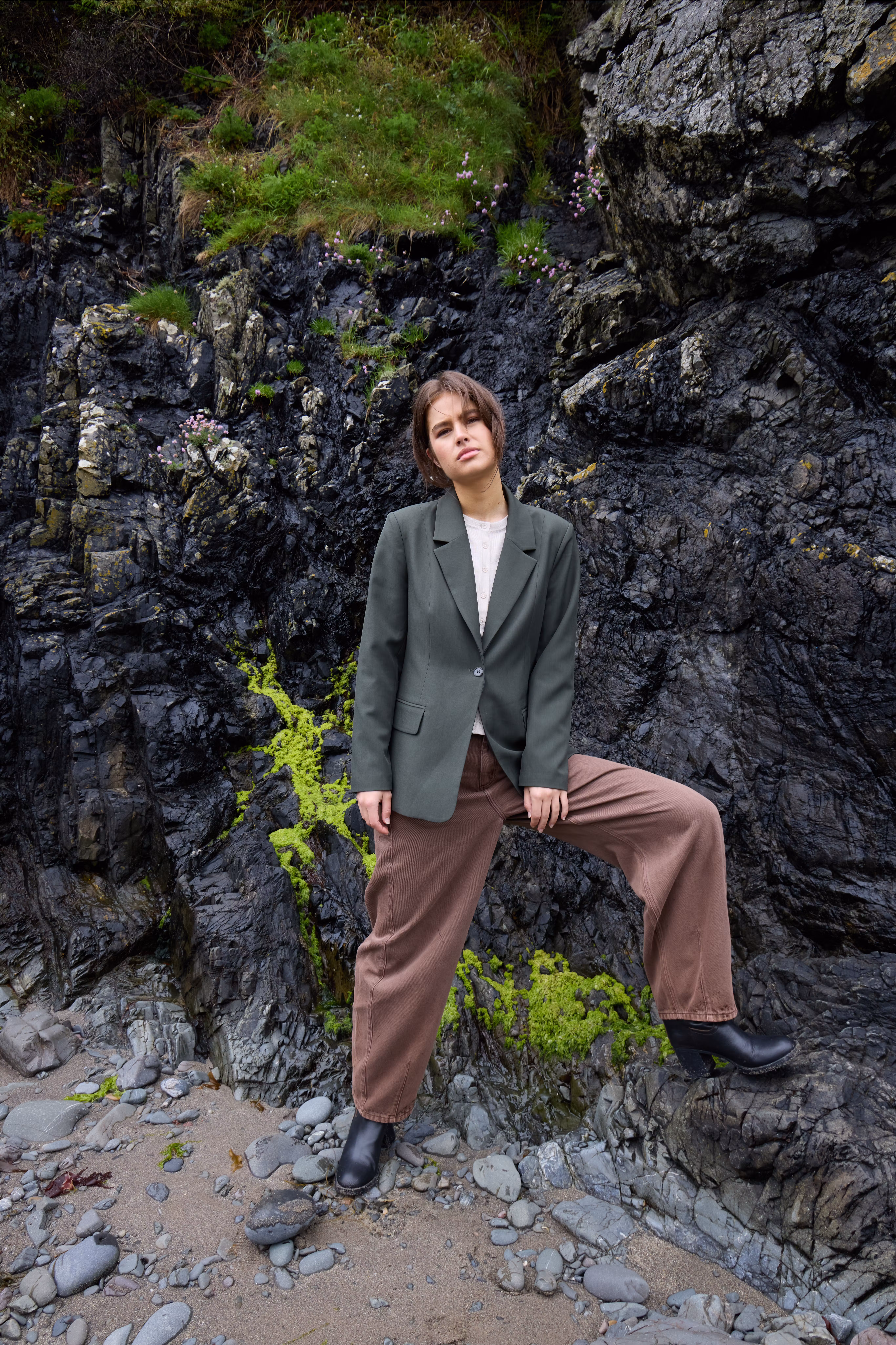 IHFAVA Blazer LOCATION NONE 20125676-1905091