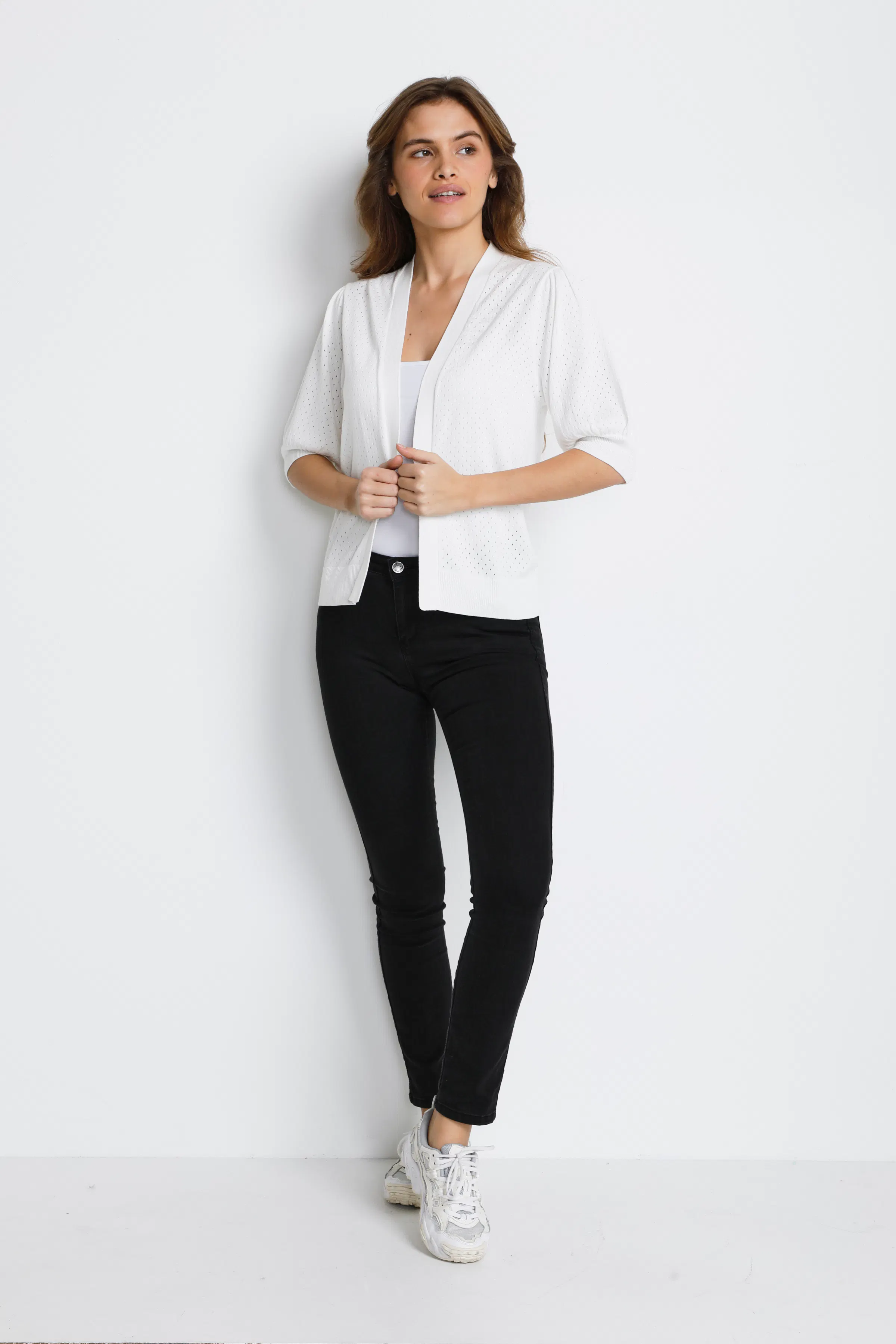 KAdali Cardigan LOOKBOOK FRONT 10506575-110602