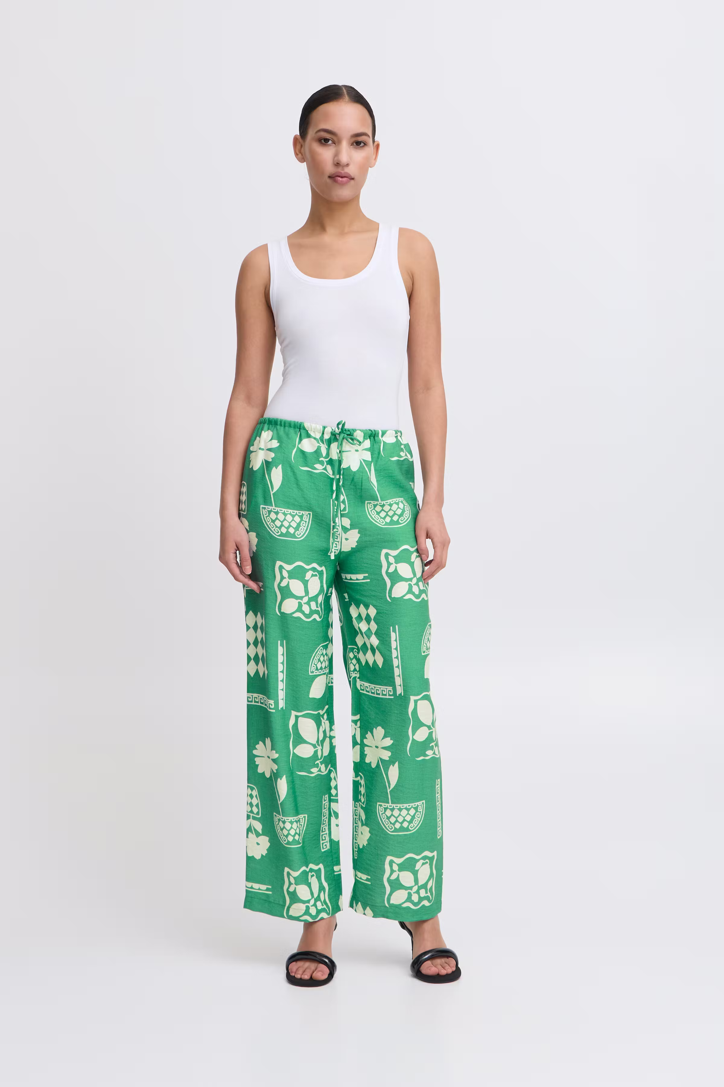 IHYETTA Broek LOOKBOOK FRONT 20123277-204610