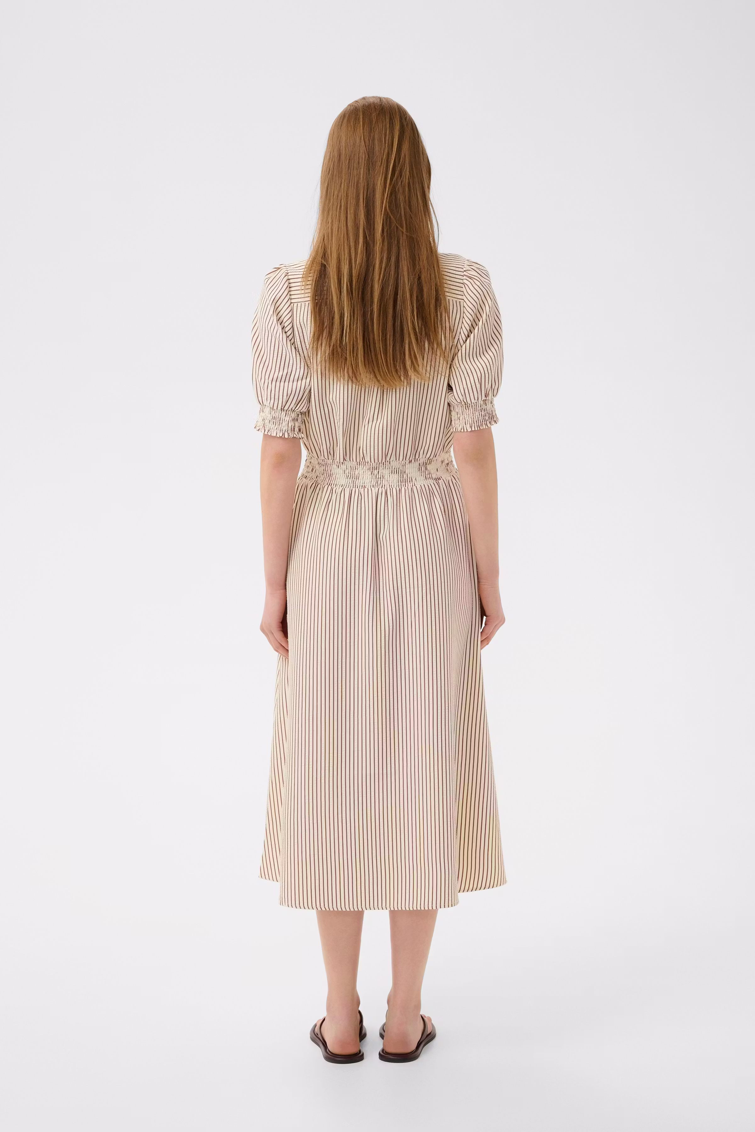 BellaIW Dress LOOKBOOK BACK 30111221-305161