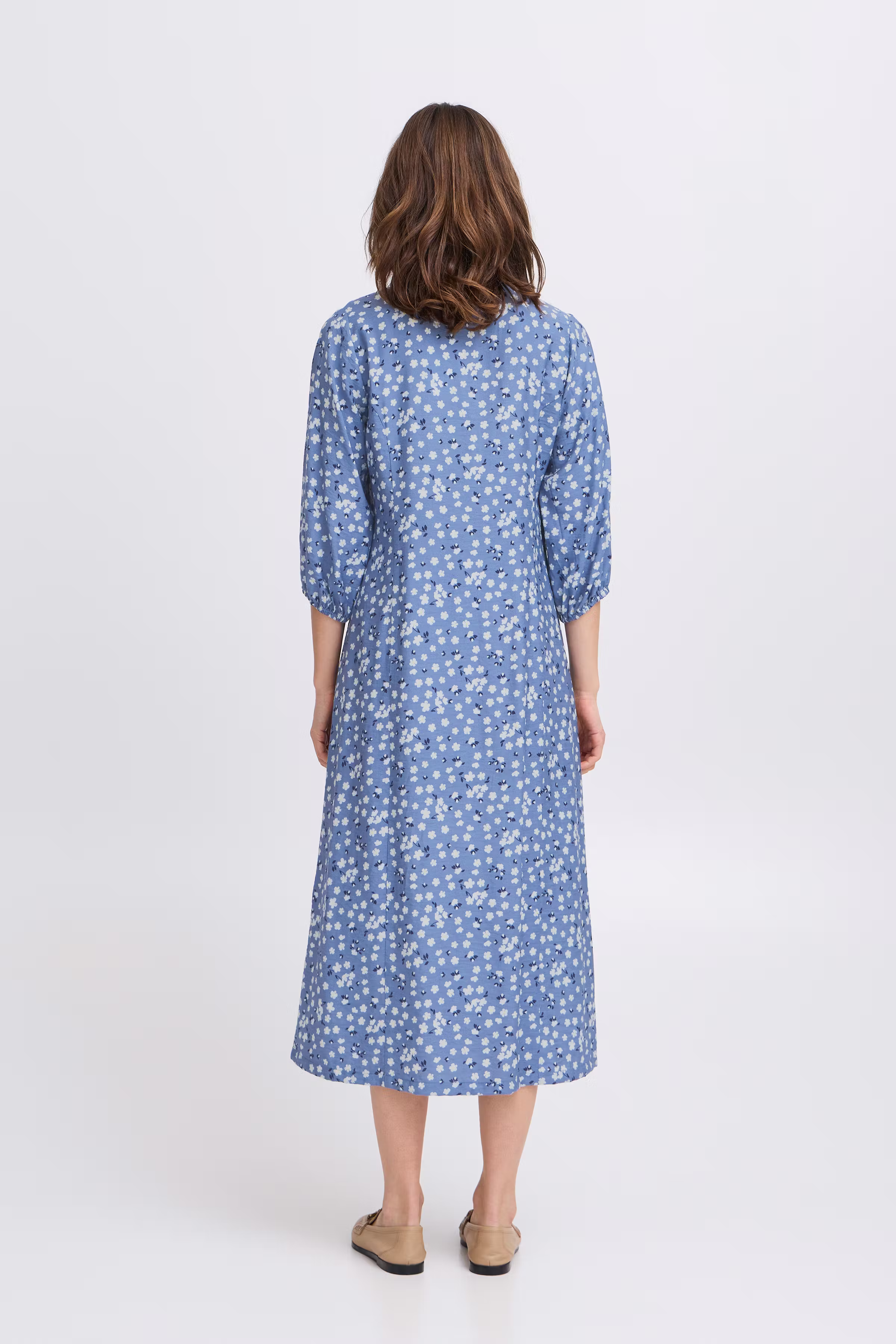 BYIBANO Kjole LOOKBOOK BACK 20816566-204647