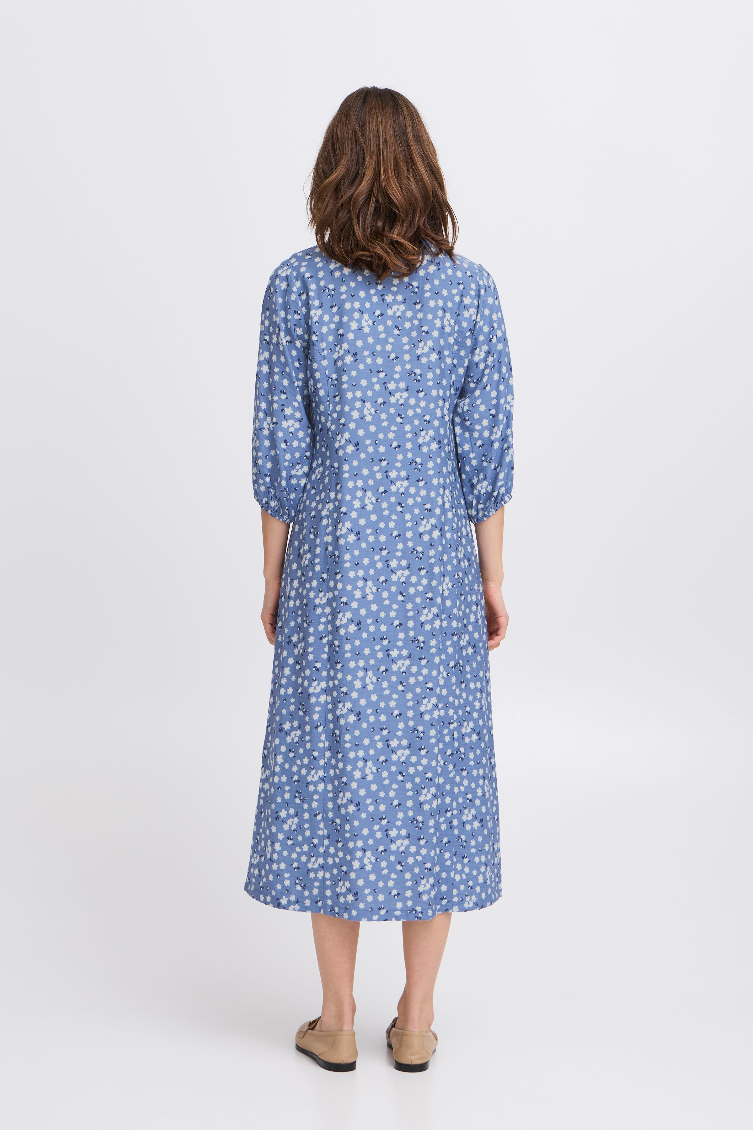 BYIBANO Kjole LOOKBOOK BACK 20816566-204647