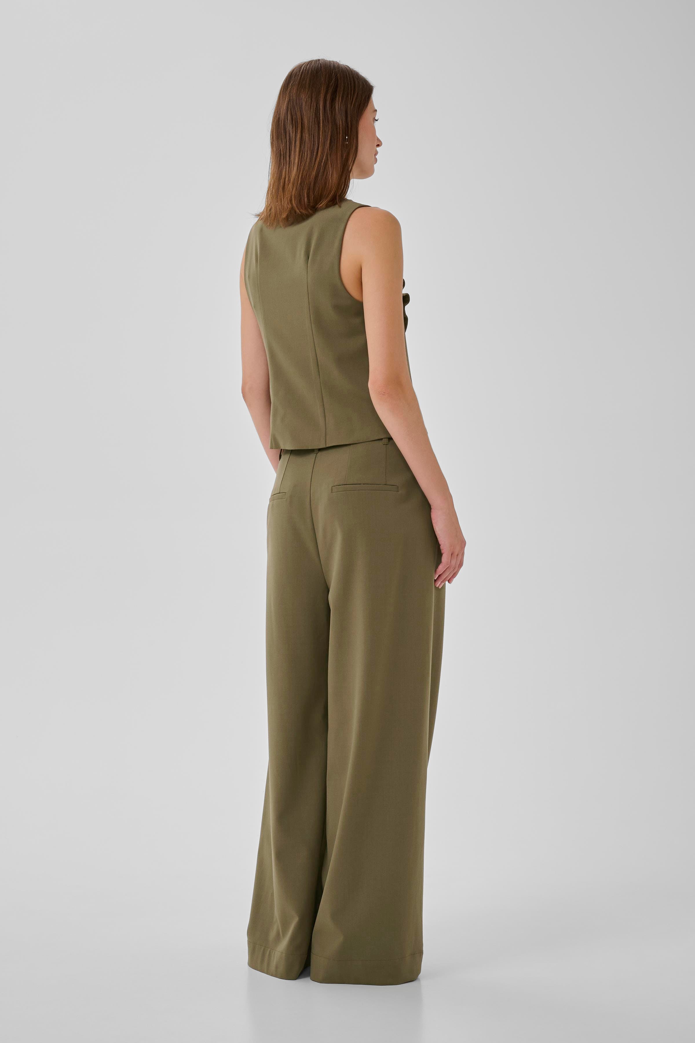 MWHace Trousers LOOKBOOK BACK 10705407-180820