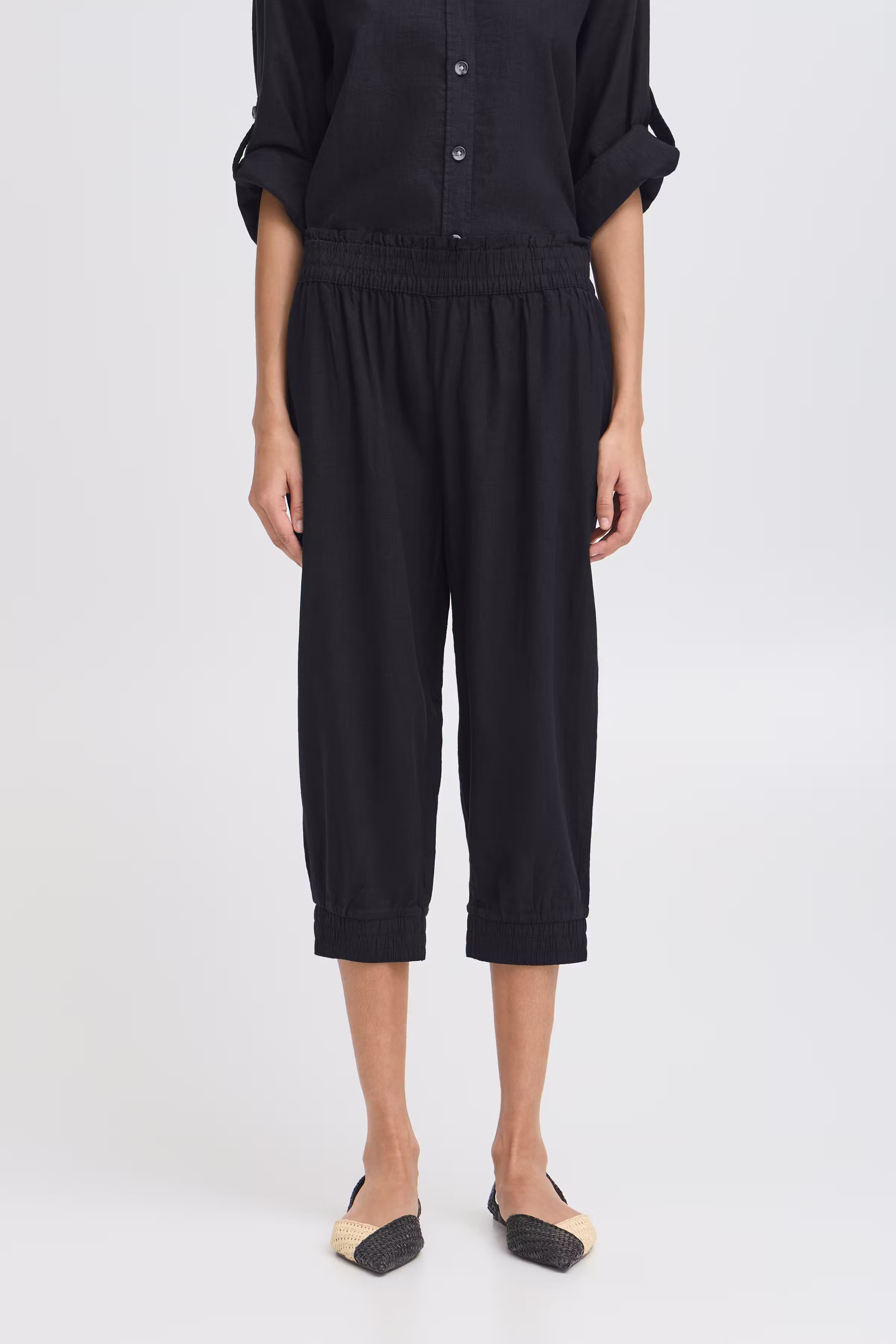 BYFALAKKA Trousers LOOKBOOK FRONT 20813372-200451