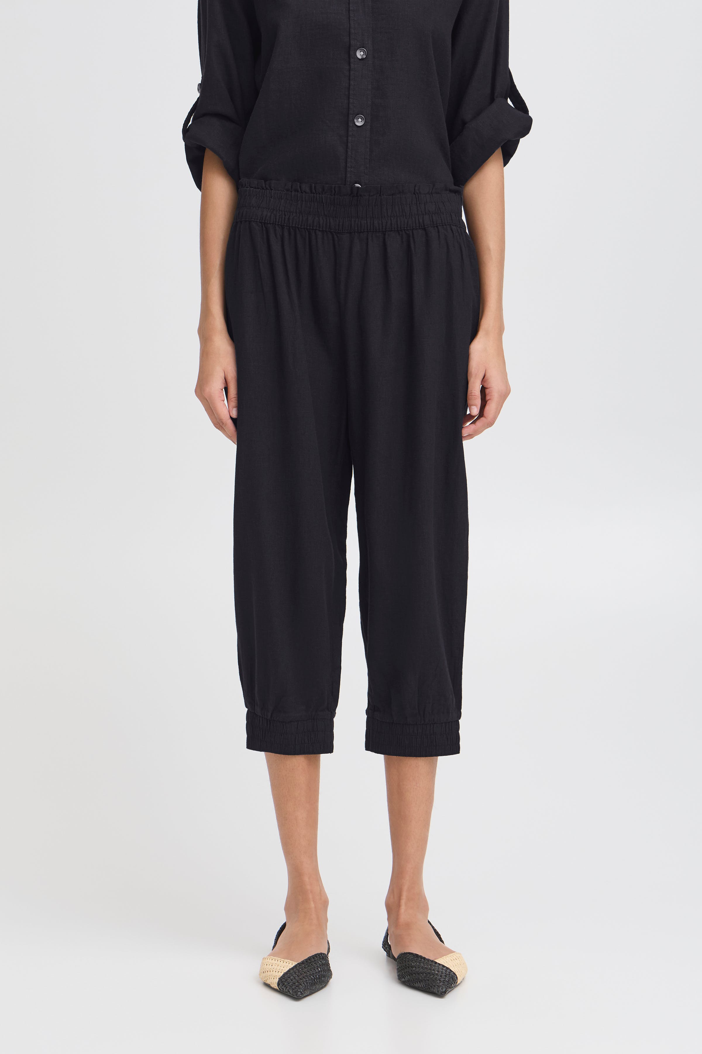 BYFALAKKA Hose LOOKBOOK FRONT 20813372-200451