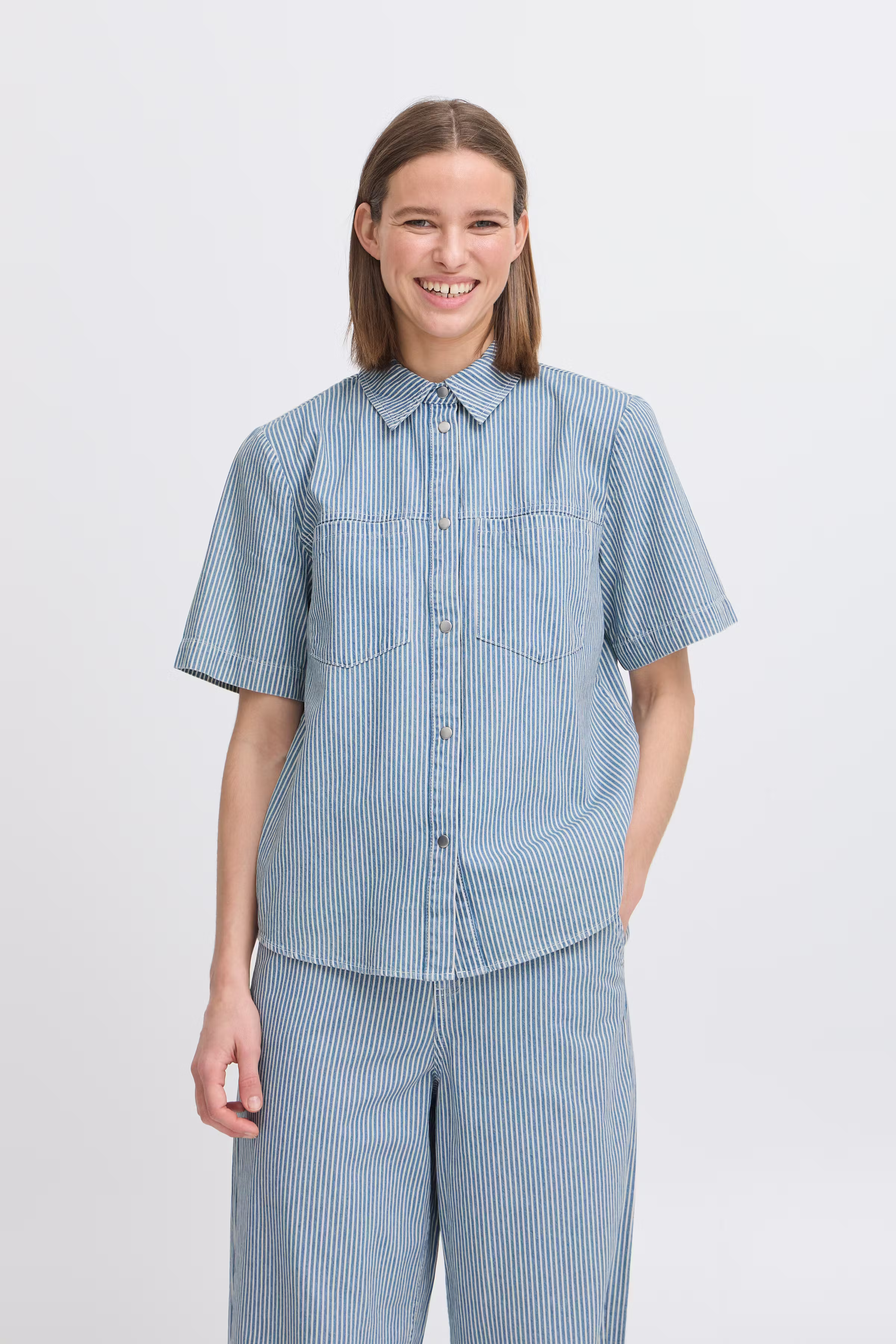 BYLARO Skjorte LOOKBOOK FRONT 20816760-204781