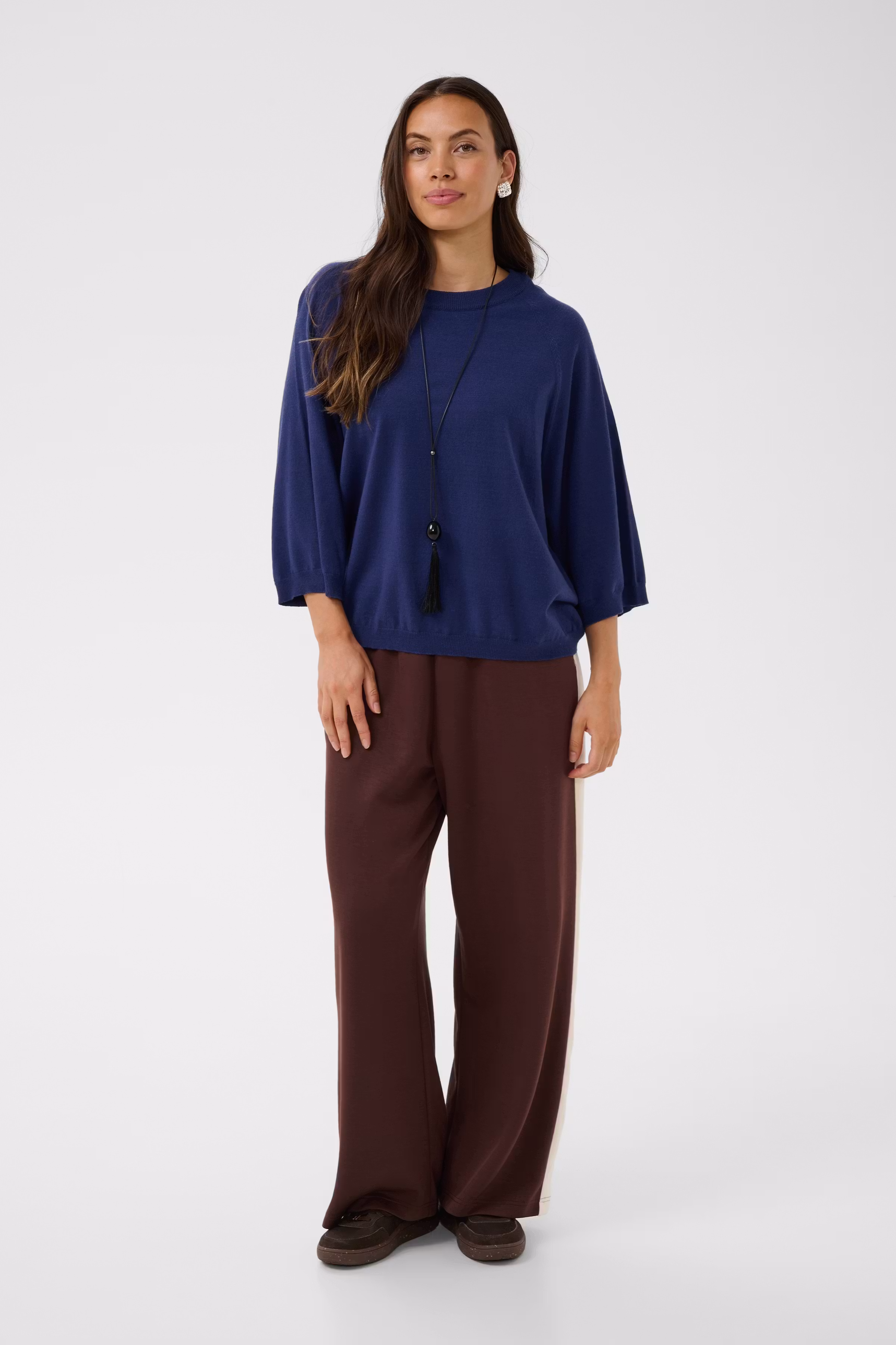 BPrebecca Pullover LOOKBOOK FRONT 40200030-193939
