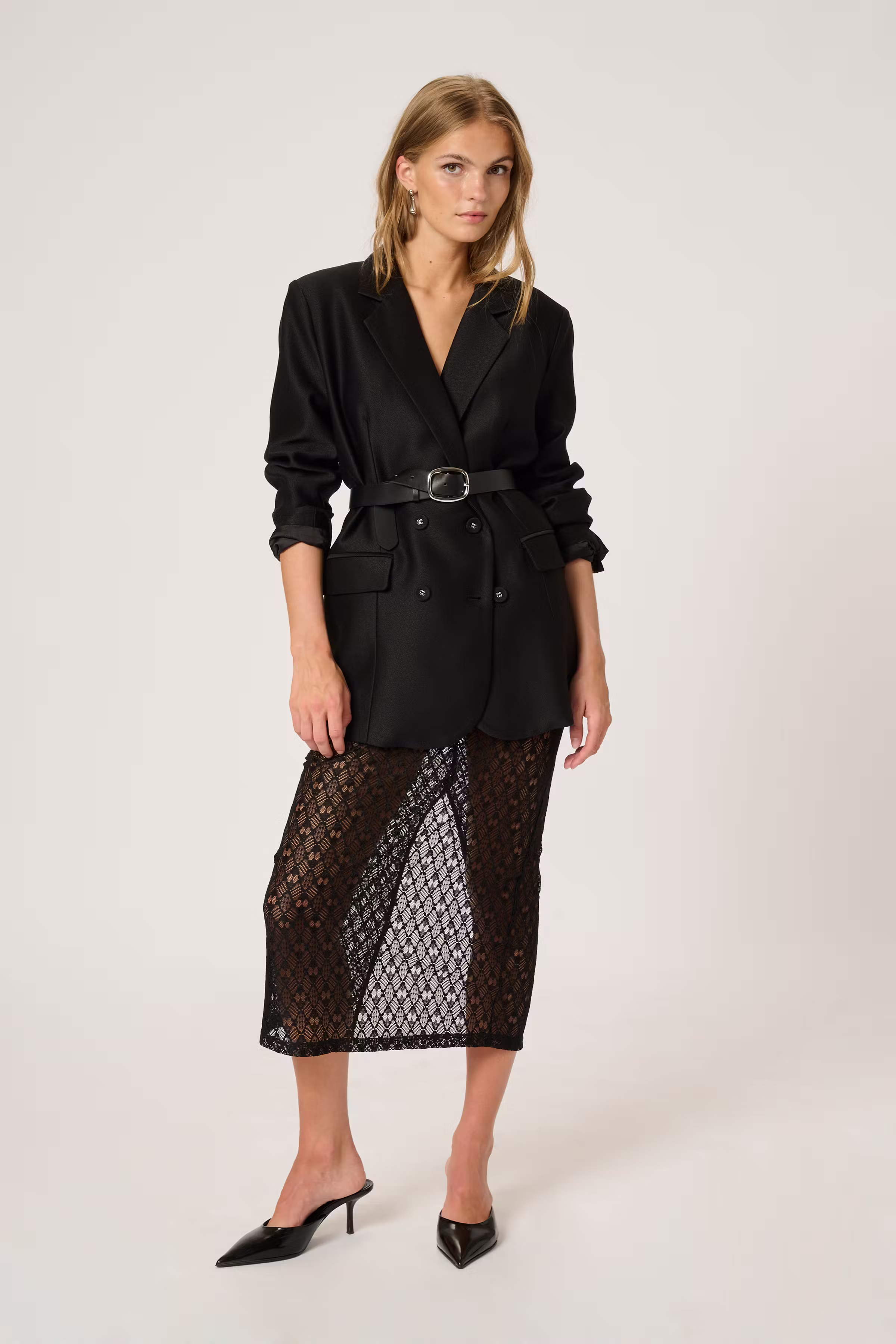 LavinaMW Blazer LOOKBOOK DETAIL 10704967-100031