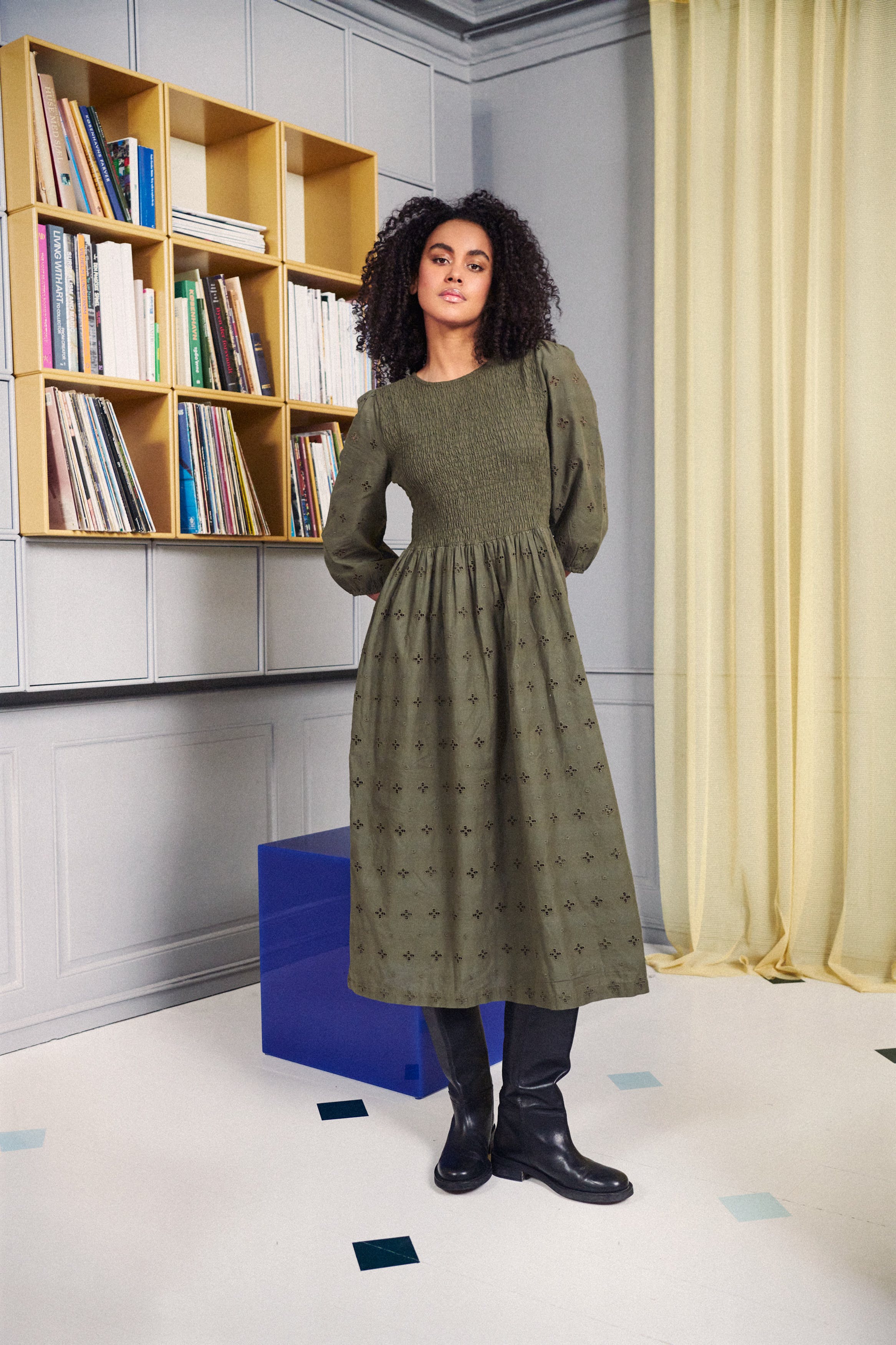 AbbySZ Jurk LOCATION NONE 30512833-190511