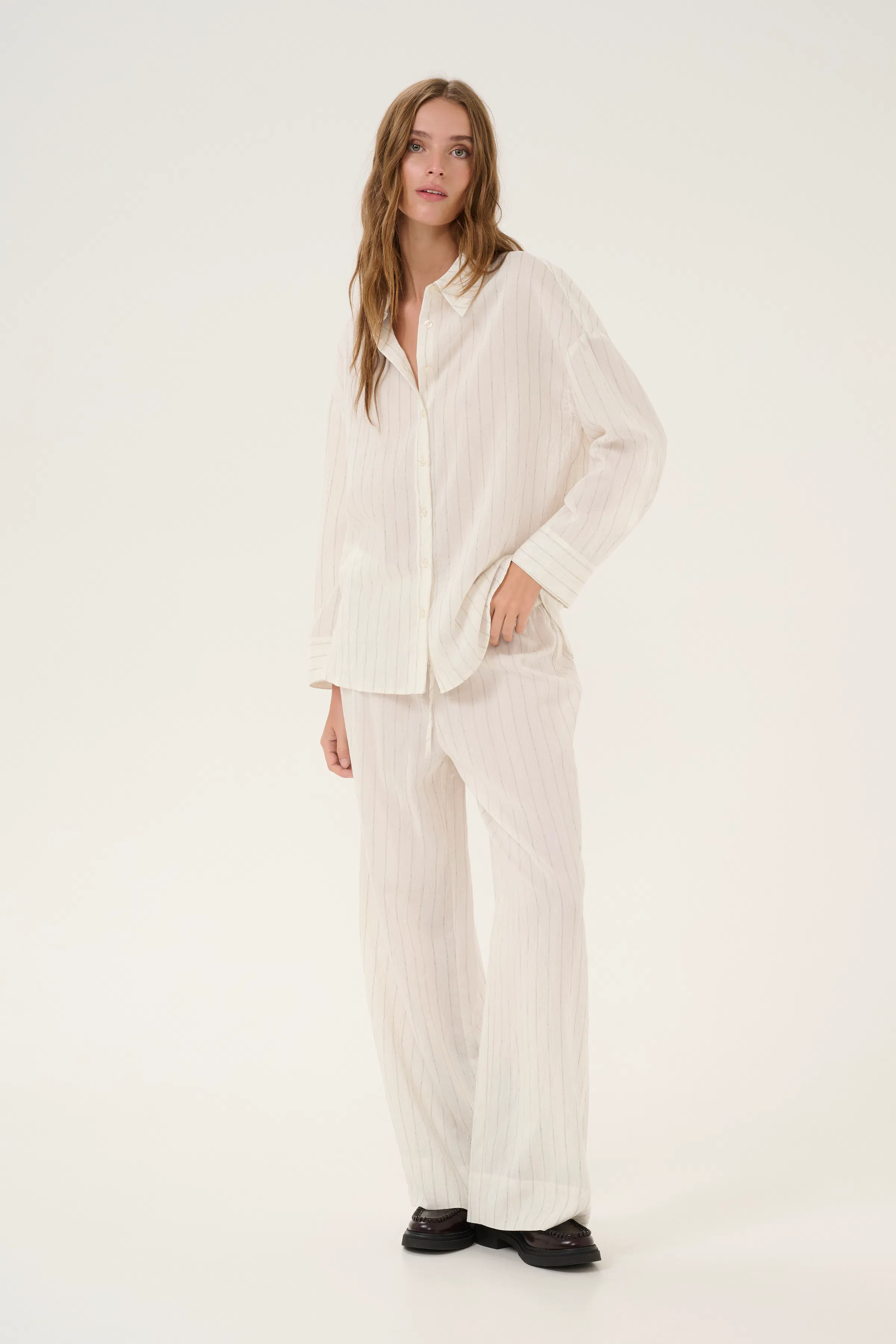 LimaMW Shirt LOOKBOOK FRONT 10705019-1304011