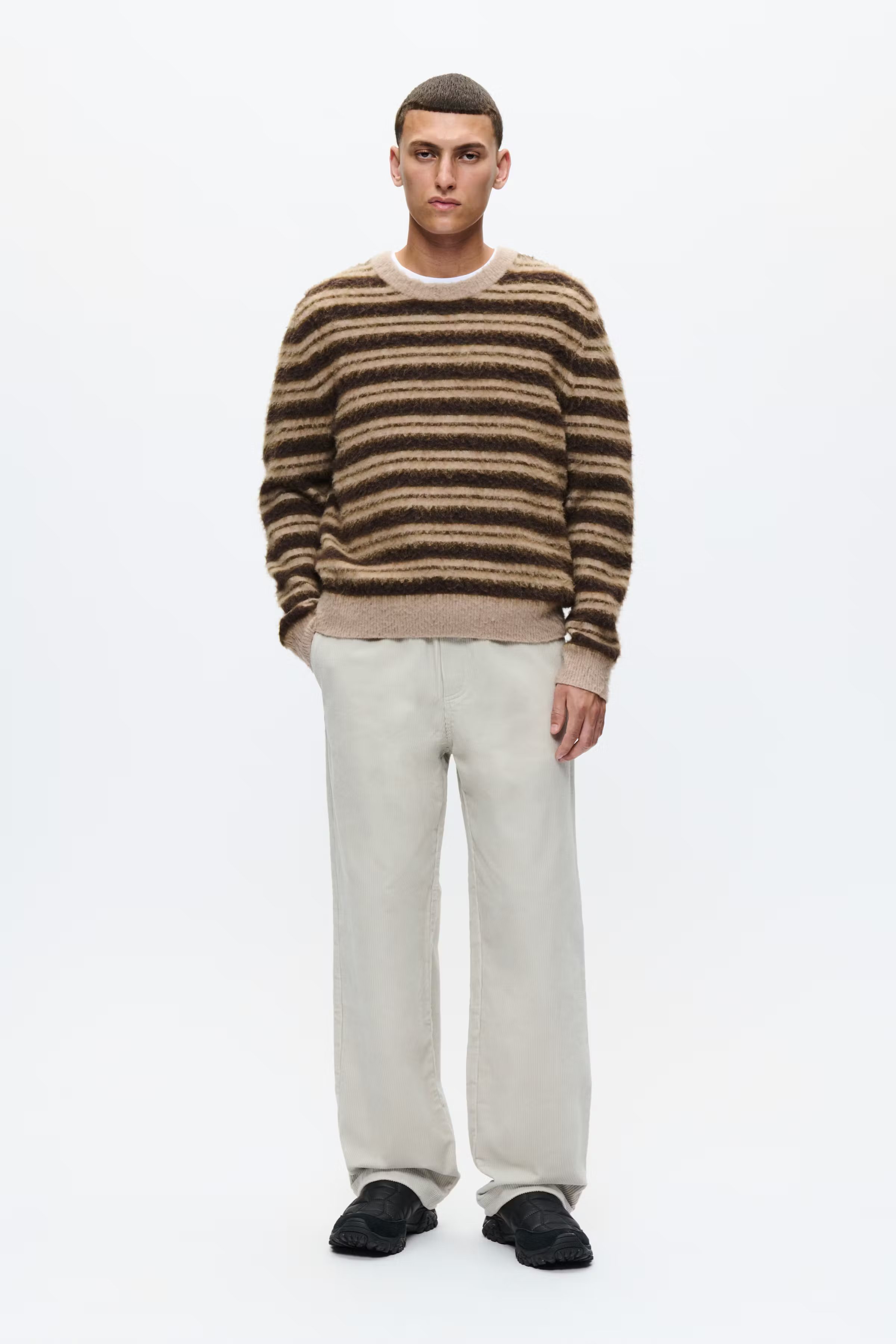 WWEnker Pullover LOOKBOOK FRONT 30251773-304410