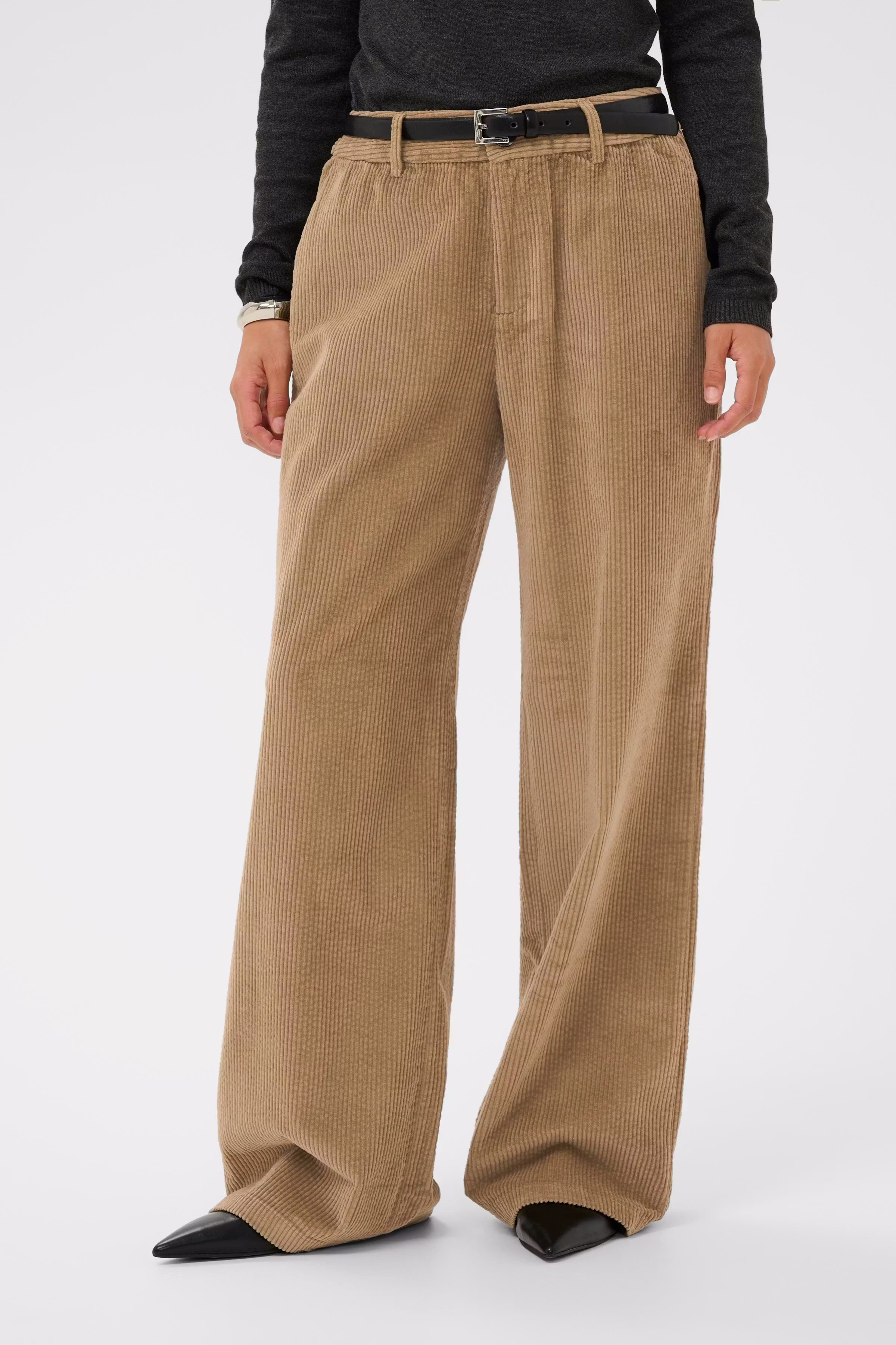 CUbaela Corduroy trousers LOOKBOOK FRONT 50112263-171310