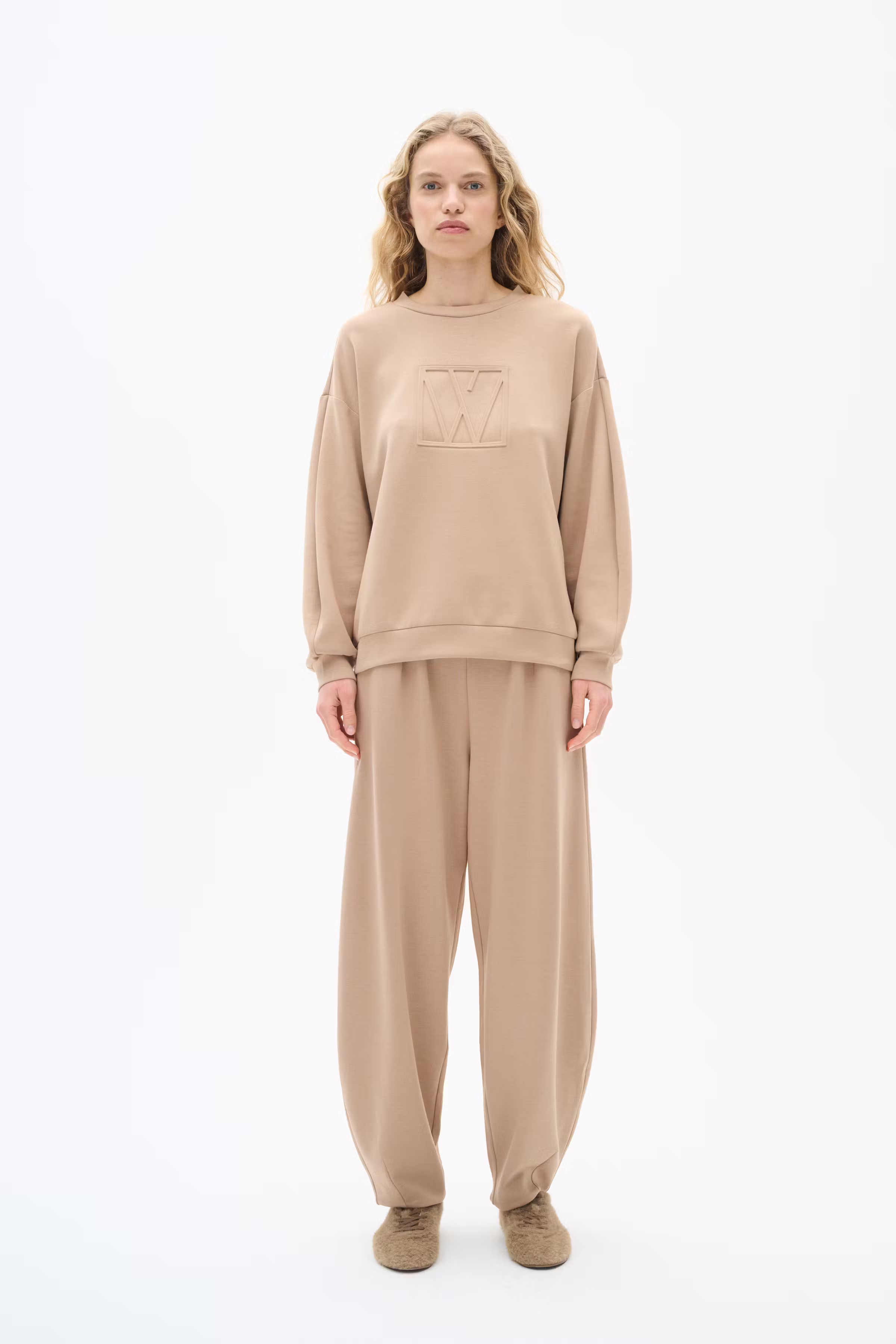 LaicentIW Sweatshirt LOOKBOOK FRONT 30109998-171320