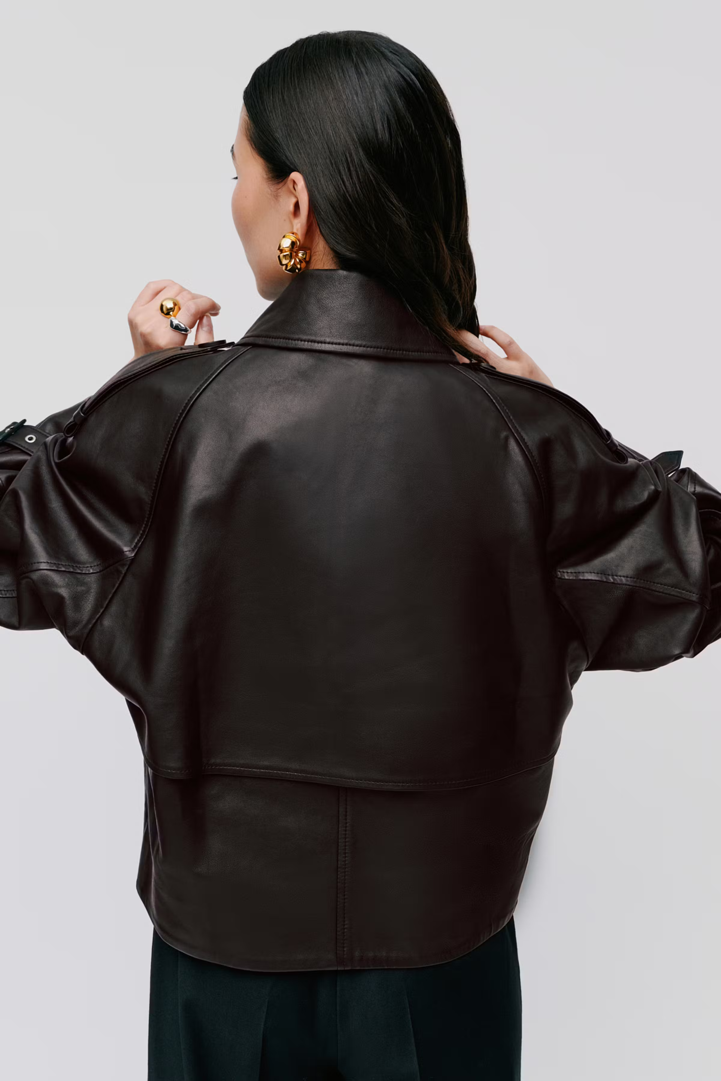 LUNA Outerwear LOOKBOOK BACK 30600686-BR289