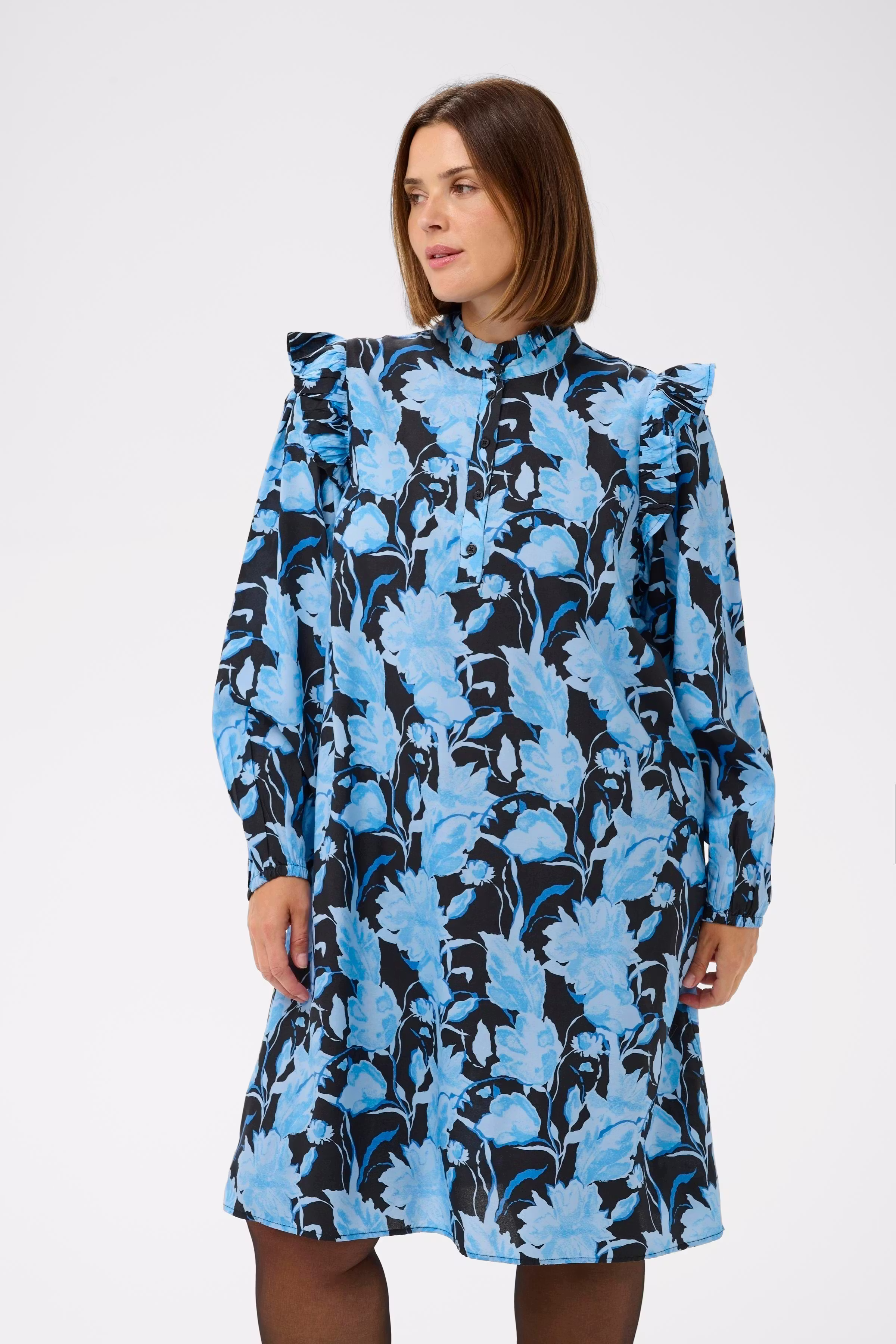 KCsasja Kjole LOOKBOOK FRONT 10583932-108753
