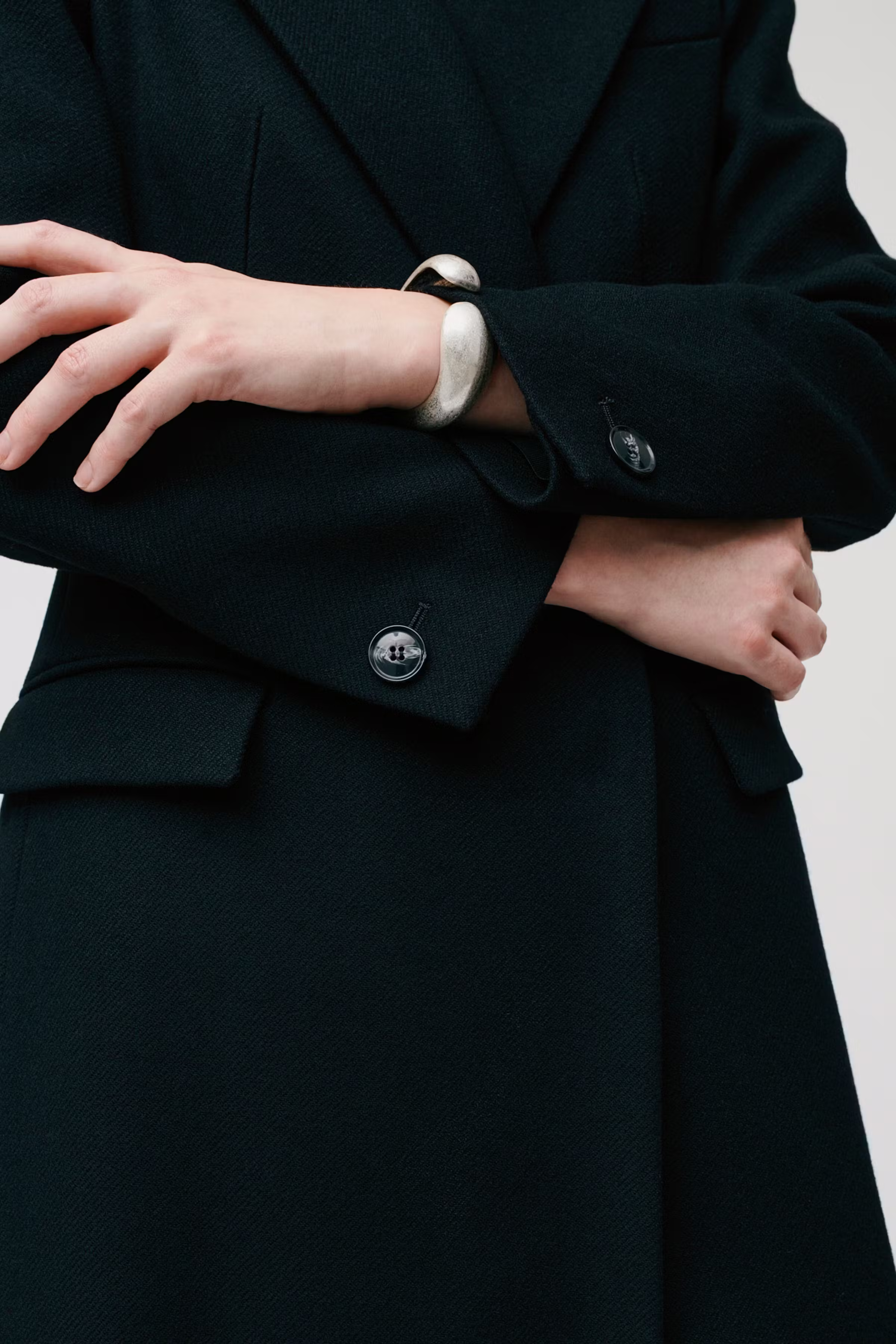 CYNTHIA Coat LOOKBOOK DETAIL 30600181-BK999