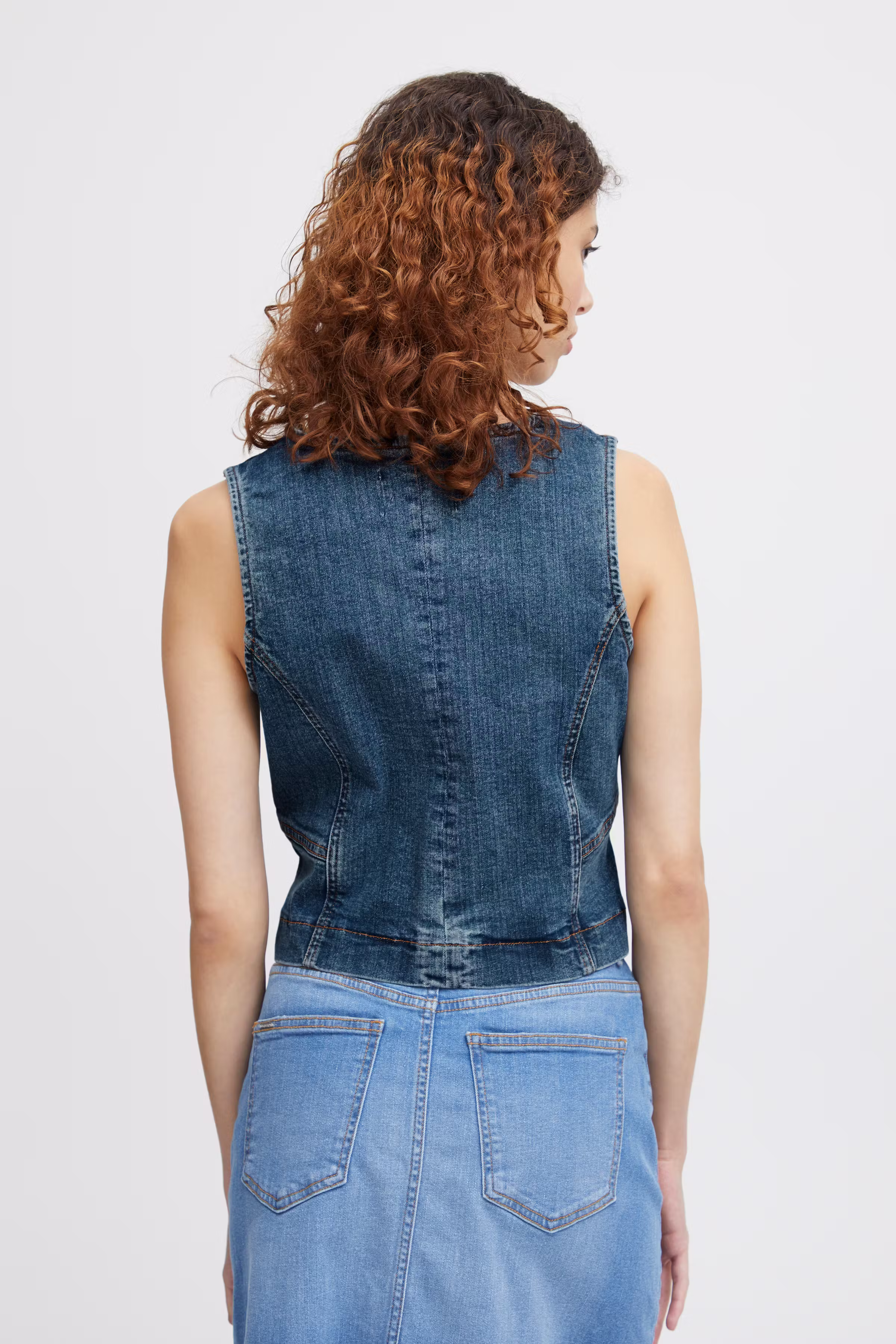 BYKOMMA Vest LOOKBOOK BACK 20814773-200461