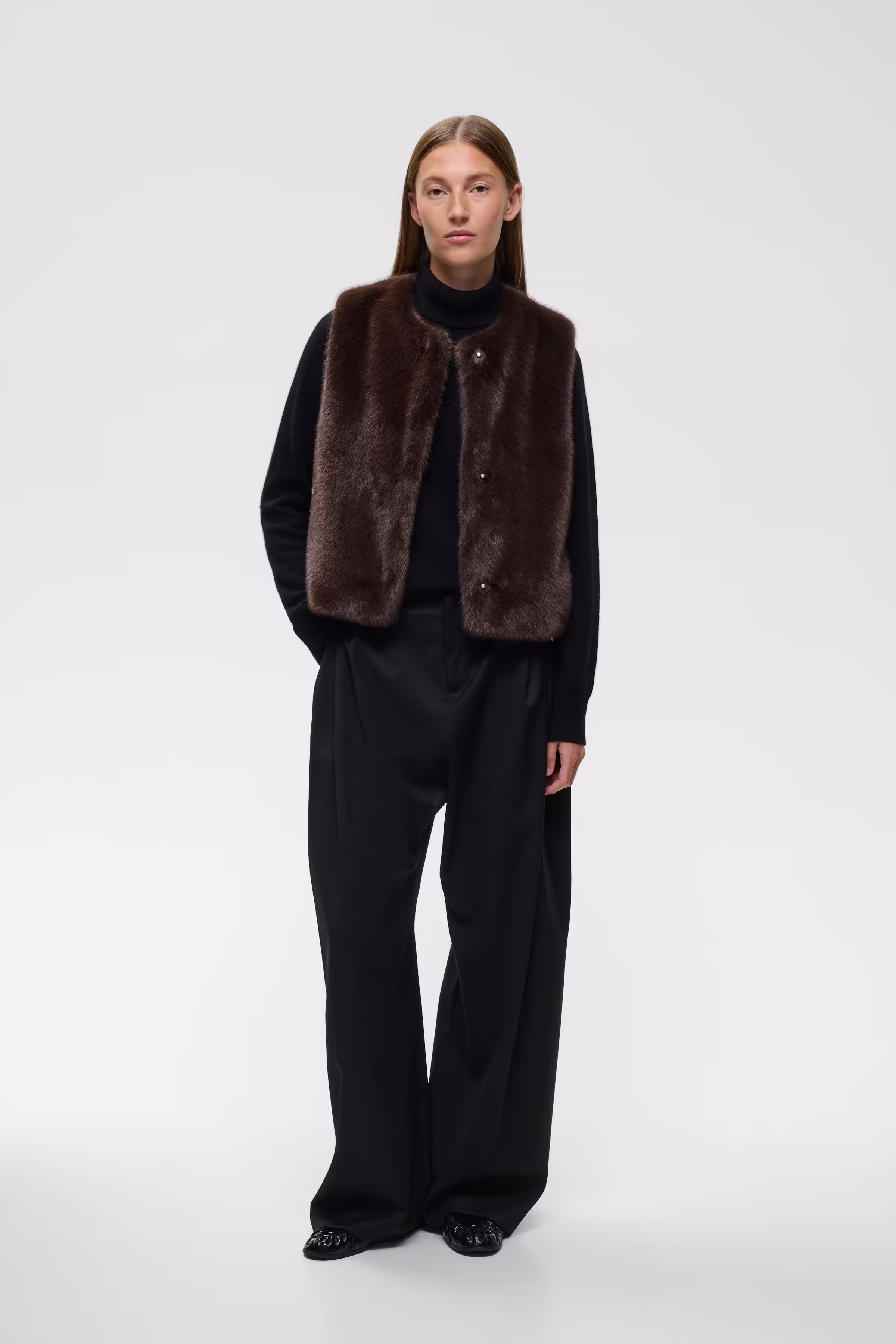 ZABELLEIW Mantel LOOKBOOK FRONT 30112659-191109