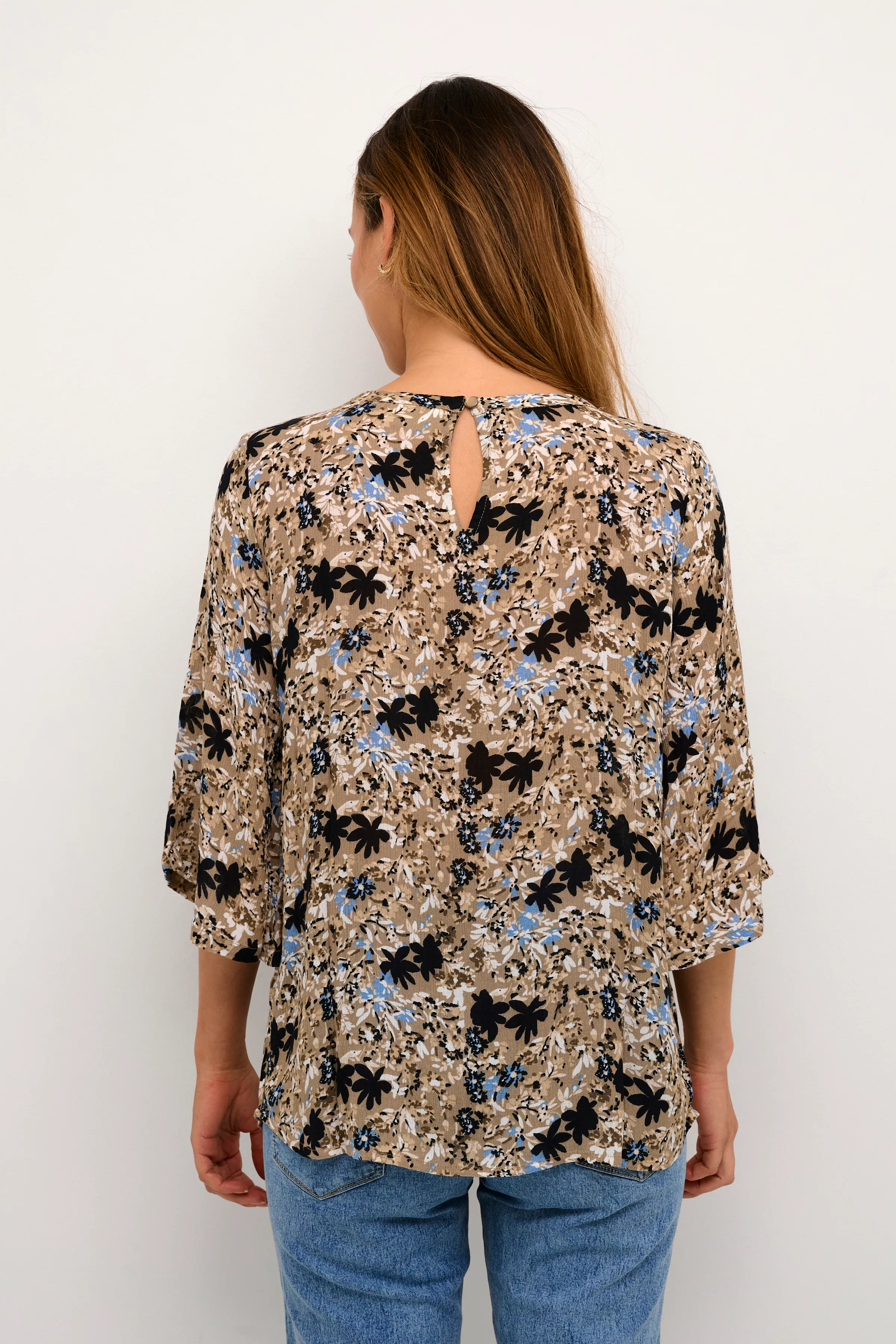 KAriana Bluse LOOKBOOK BACK 10508281-105780