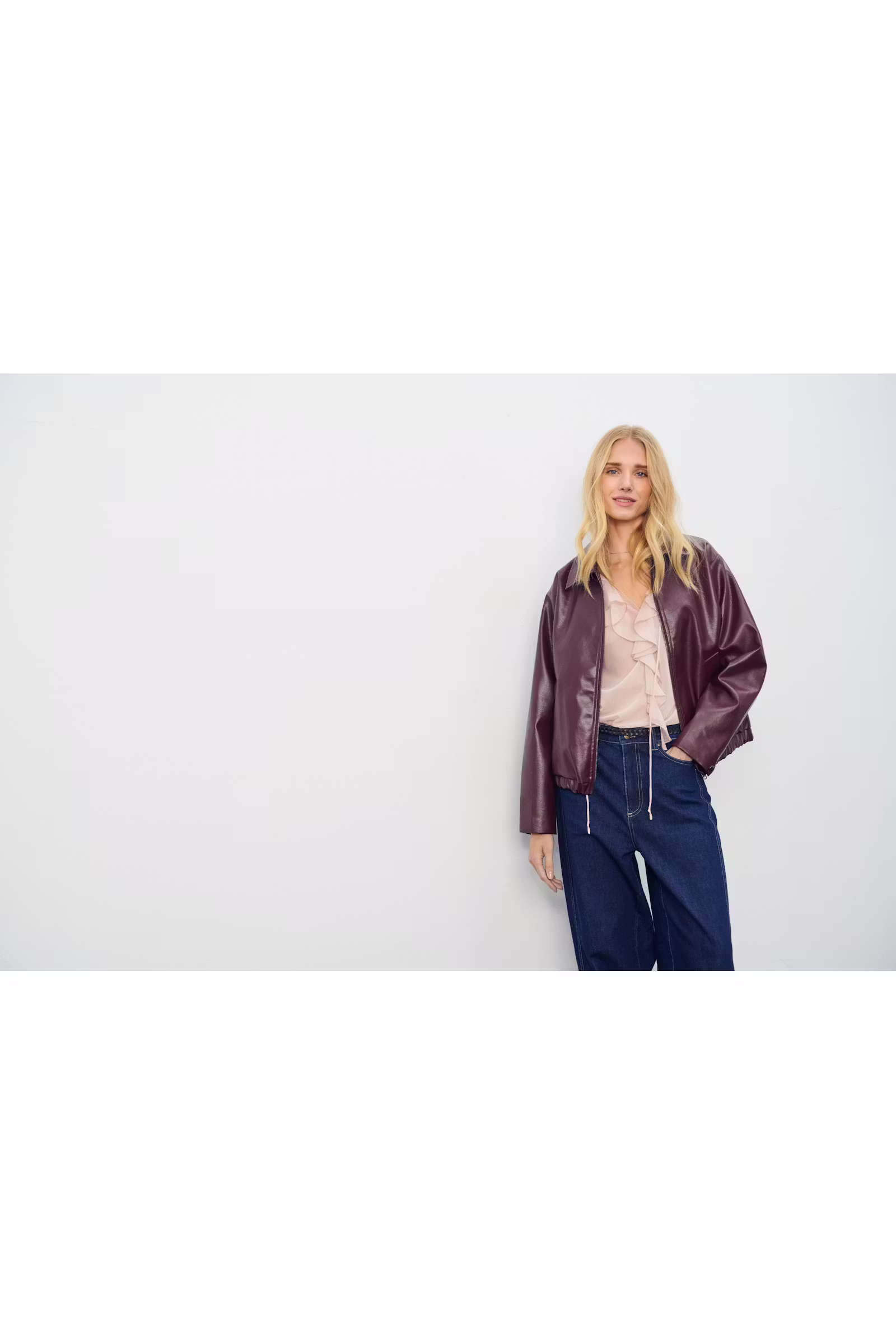 LaviniaSZ Causal jas LOCATION NONE 30514215-191625