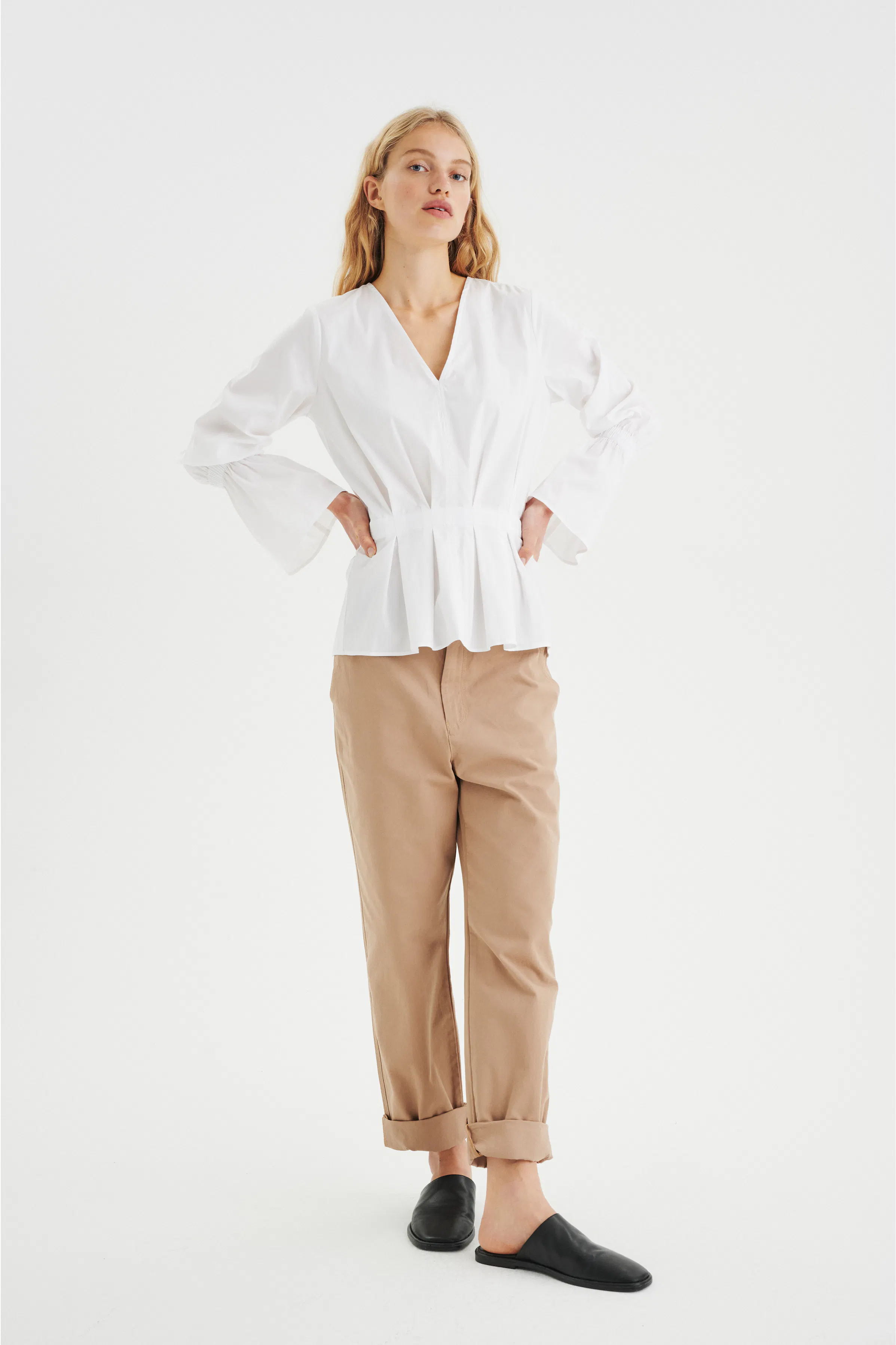 JulianeIW skjorte LOOKBOOK FRONT 30106164-300001