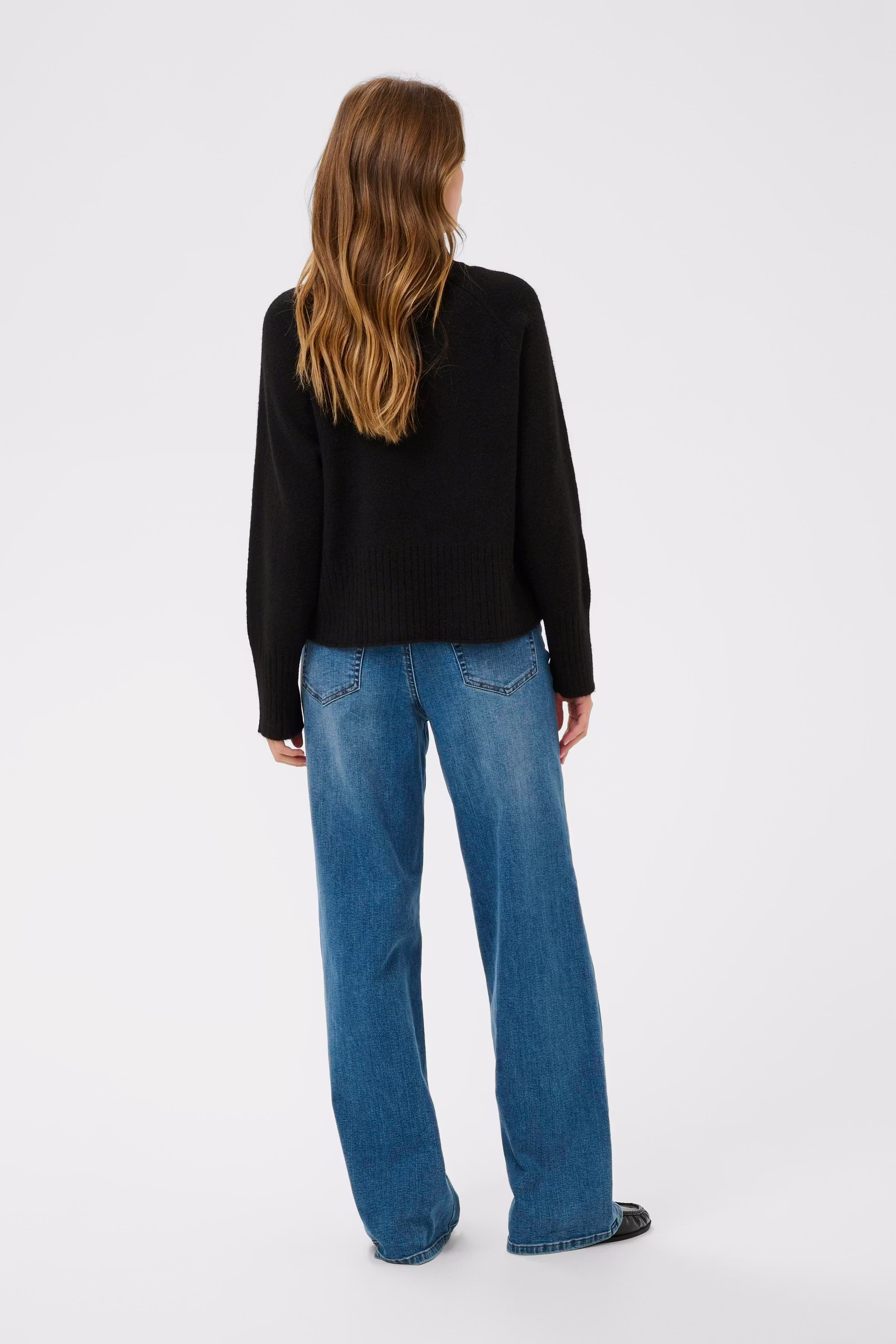 KAerin Pullover LOOKBOOK BACK 10511382-100121