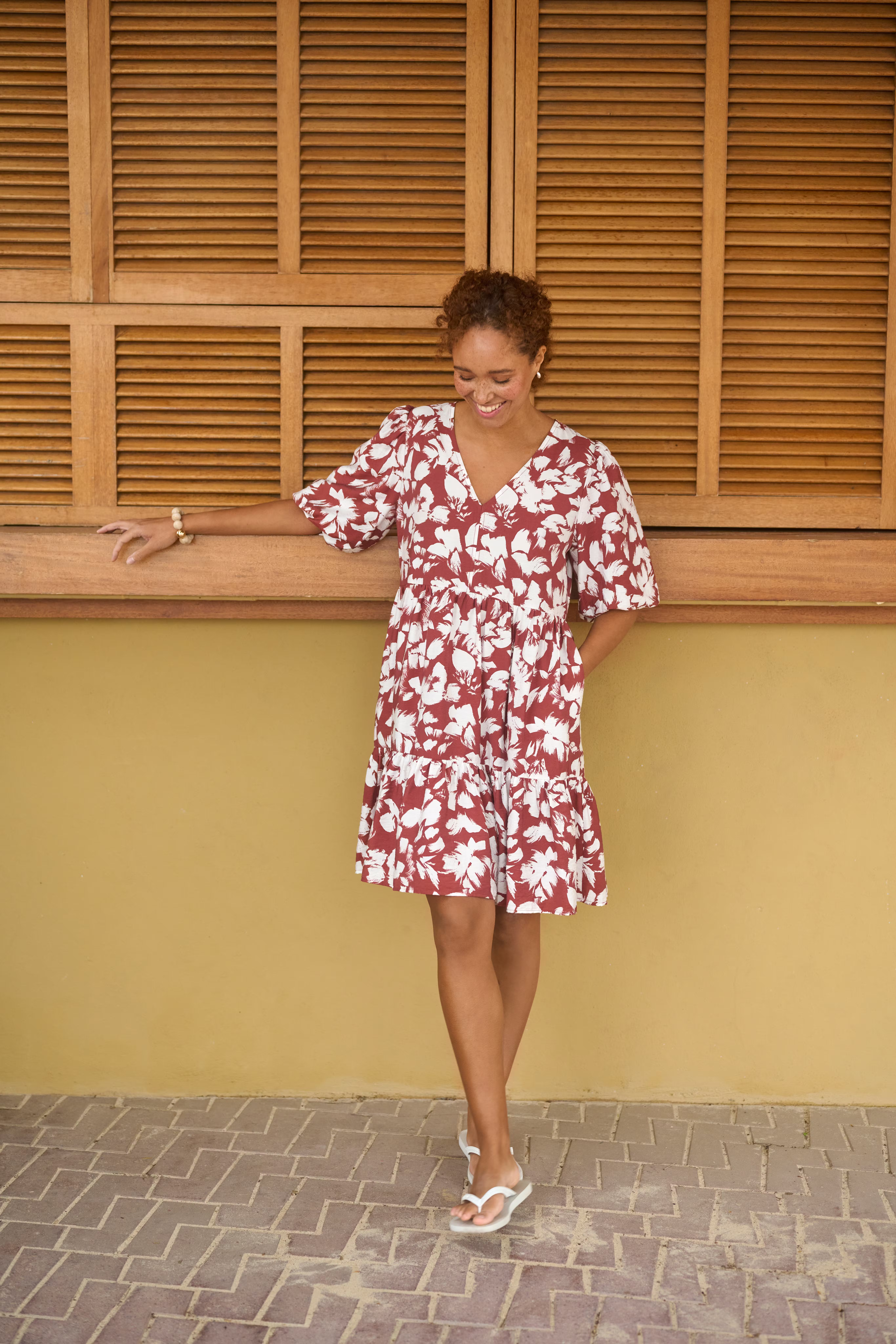 KAevie Kjole LOCATION NONE 10511536-109283