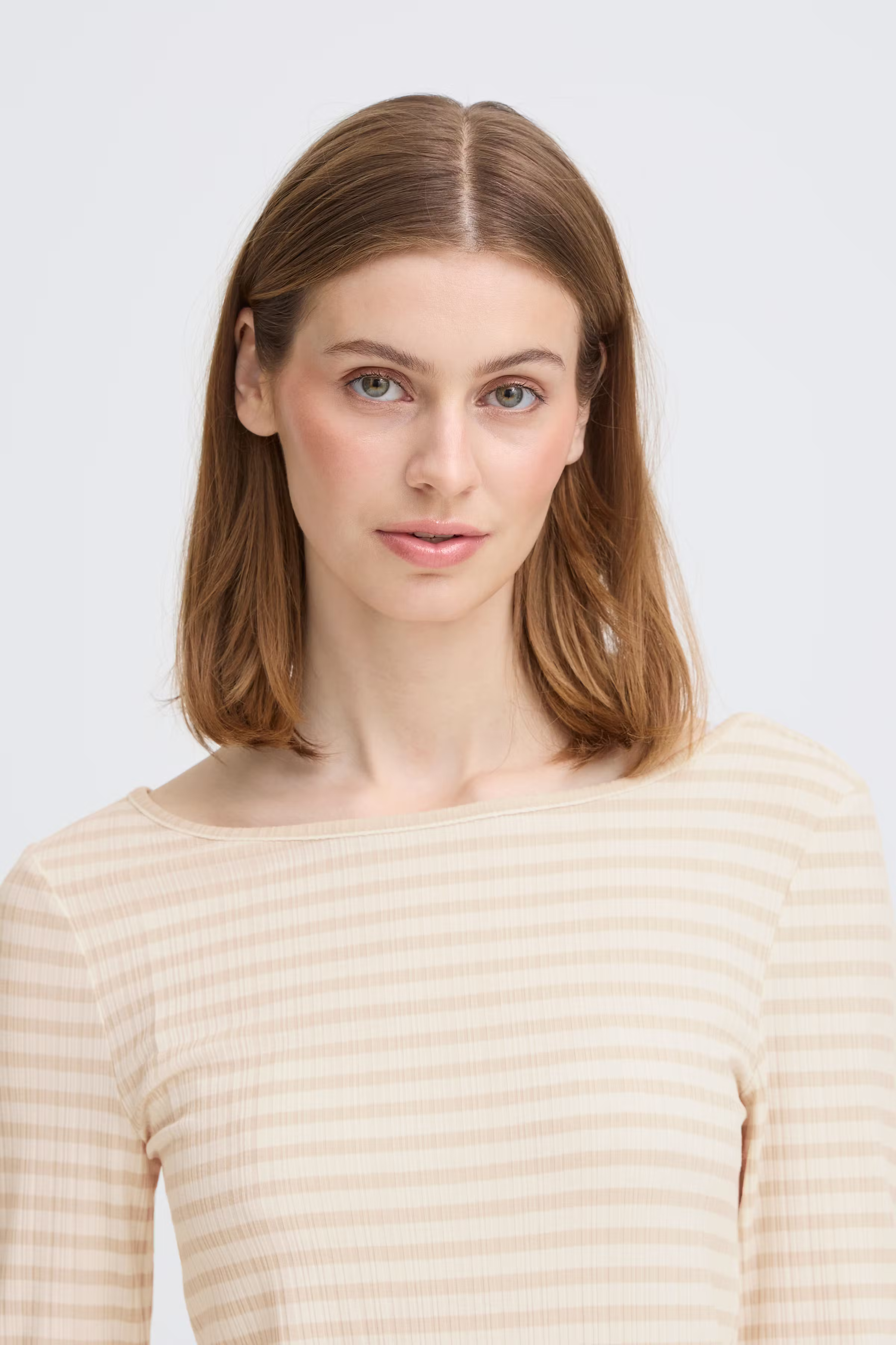 IHCELLA Långärmed T-shirt LOOKBOOK DETAIL 20122819-900003216