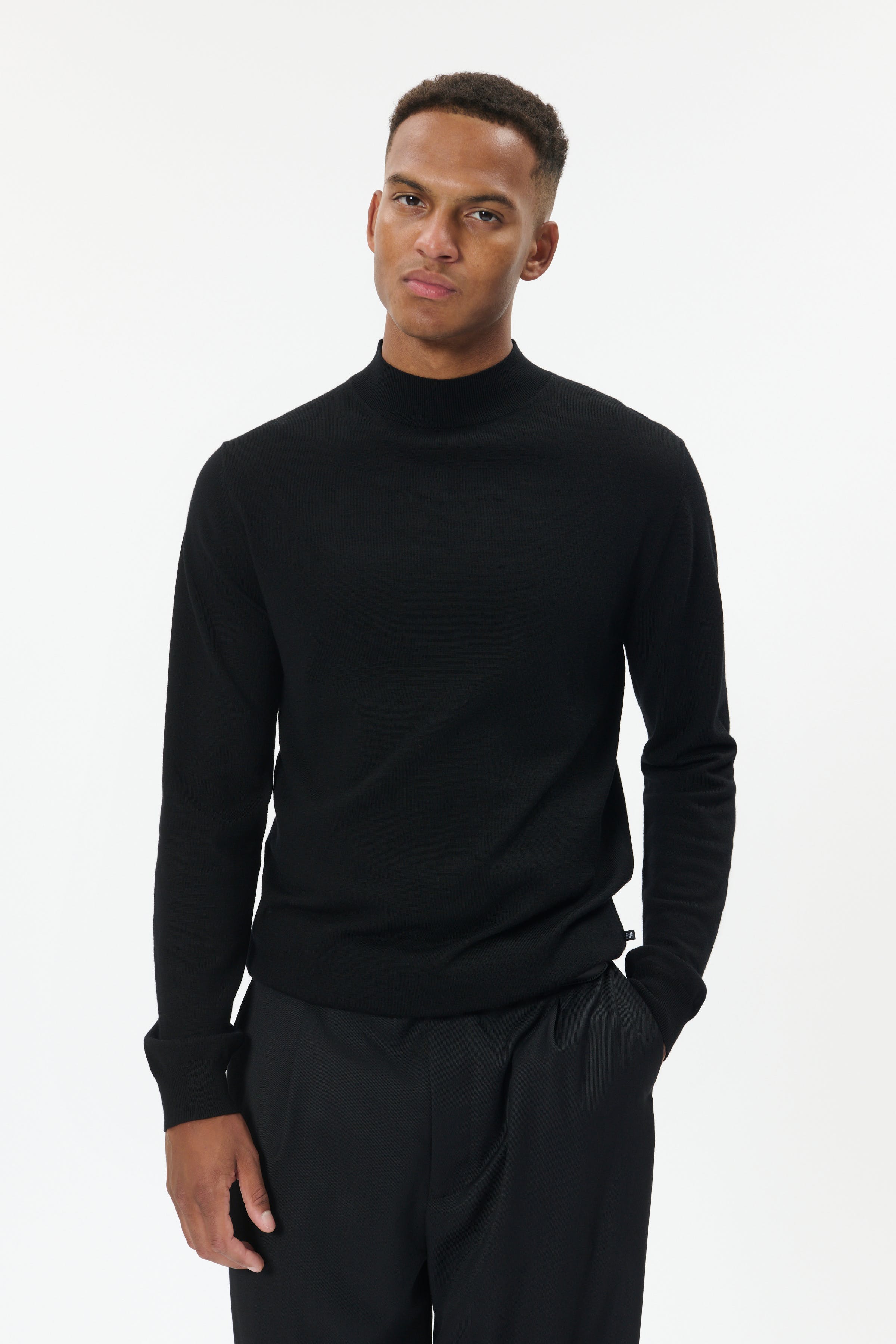 MAturtle Knitted Pullover LOOKBOOK FRONT 30205063-300275