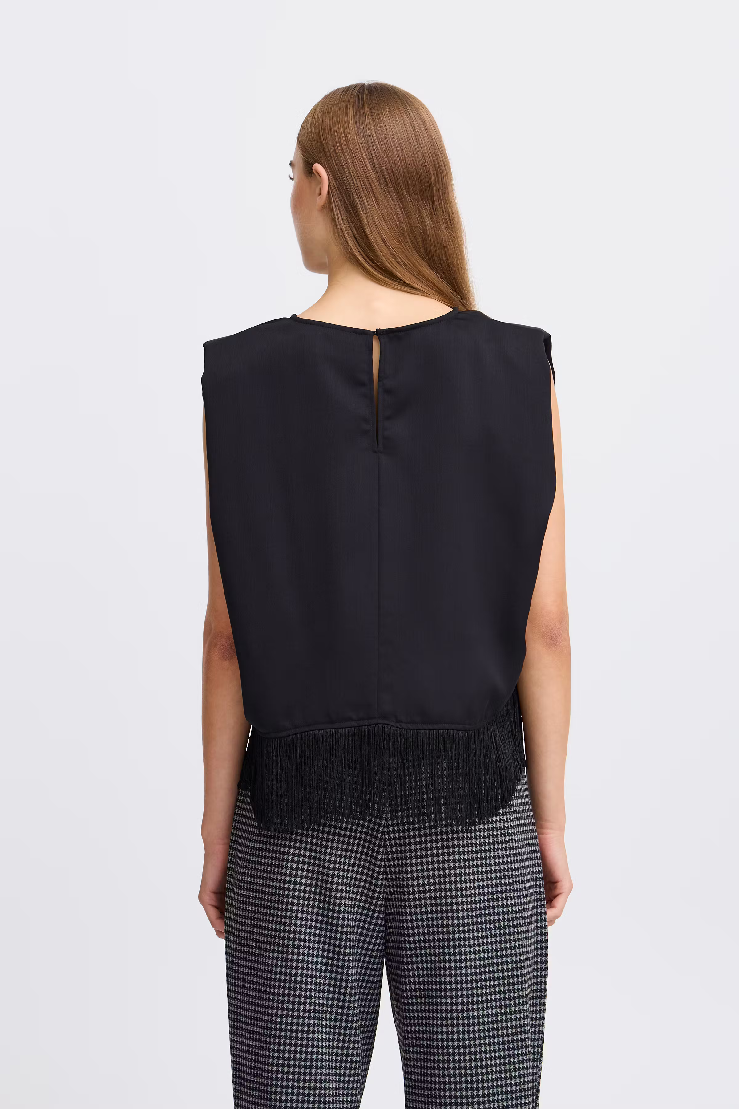 IHULRICCO Top LOOKBOOK BACK 20122141-194008