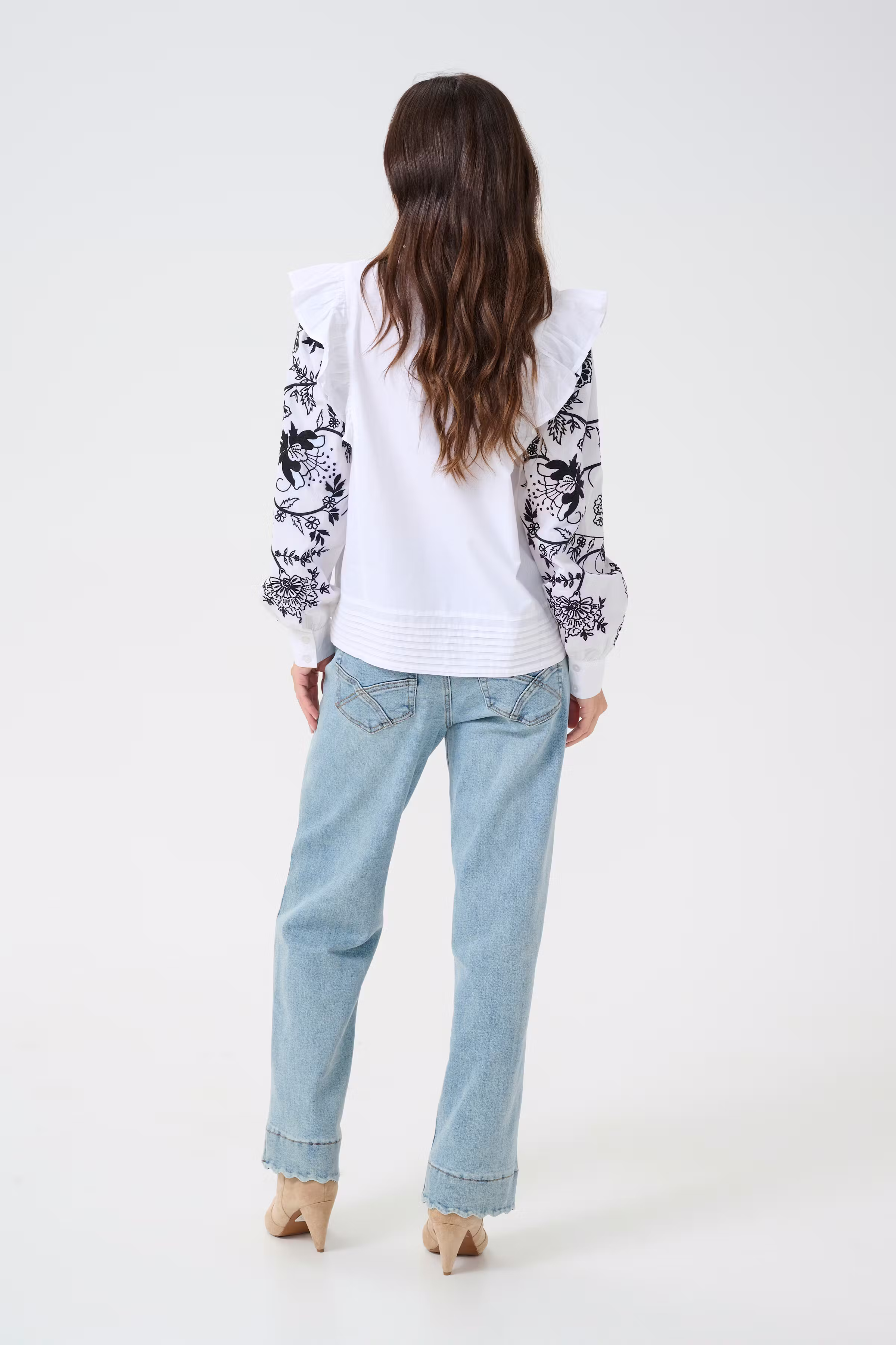 CRAlice Blouse LOOKBOOK BACK 10613327-110602