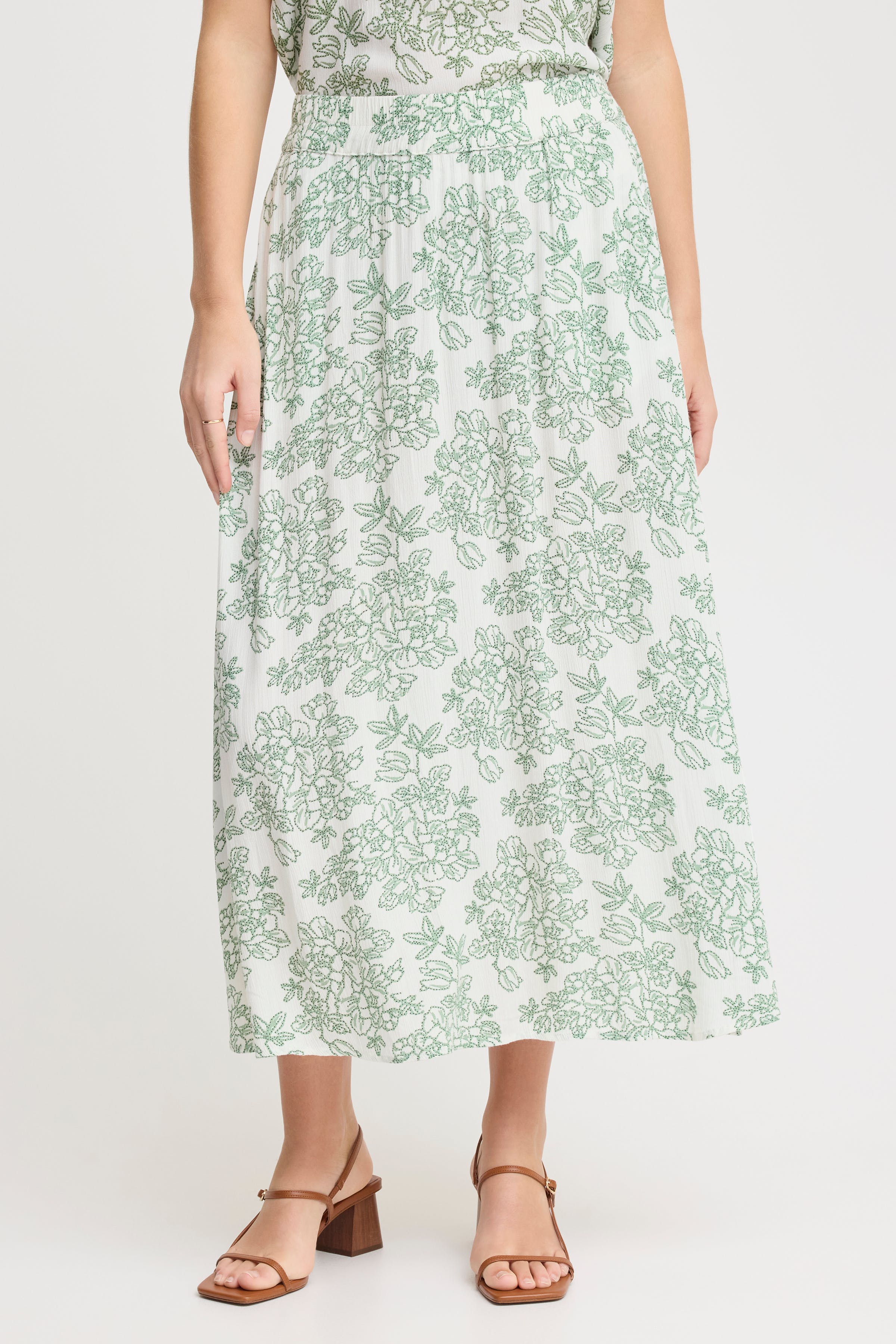 FREASE Kjol LOOKBOOK FRONT 20615603-204726