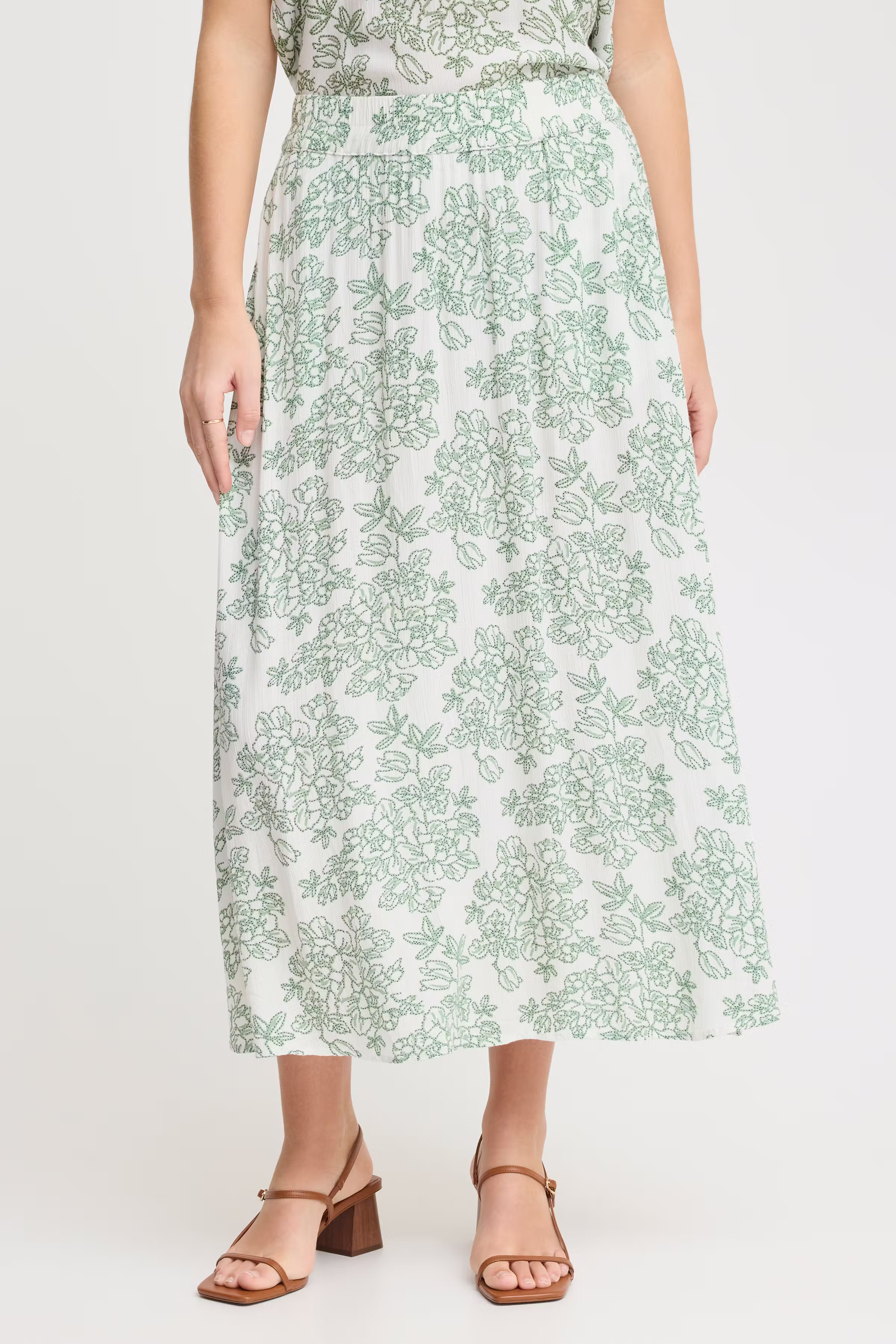 FREASE Skjørt LOOKBOOK FRONT 20615603-204726