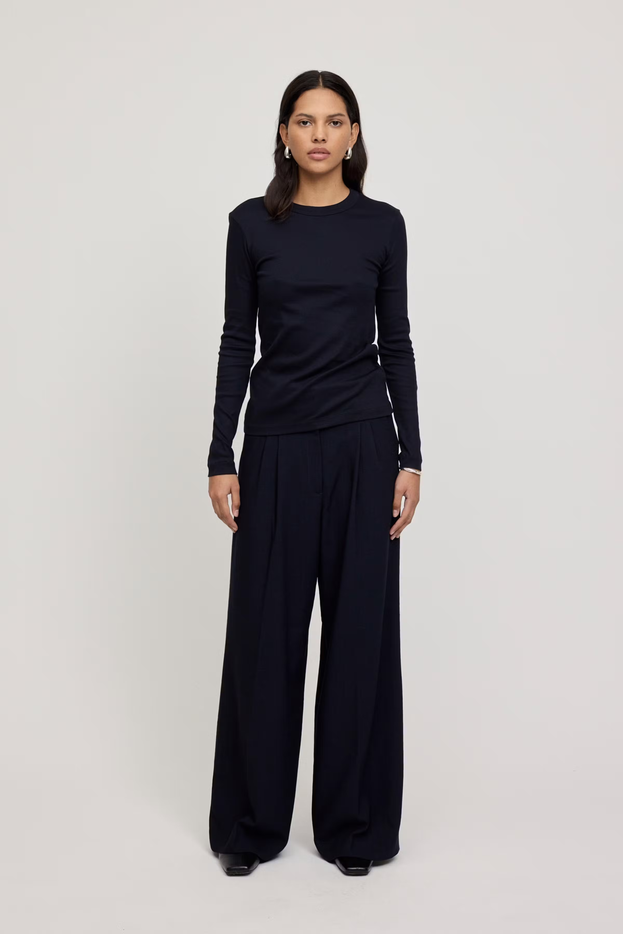 KOLLINA T-shirt LOOKBOOK FRONT 30600544-BL900