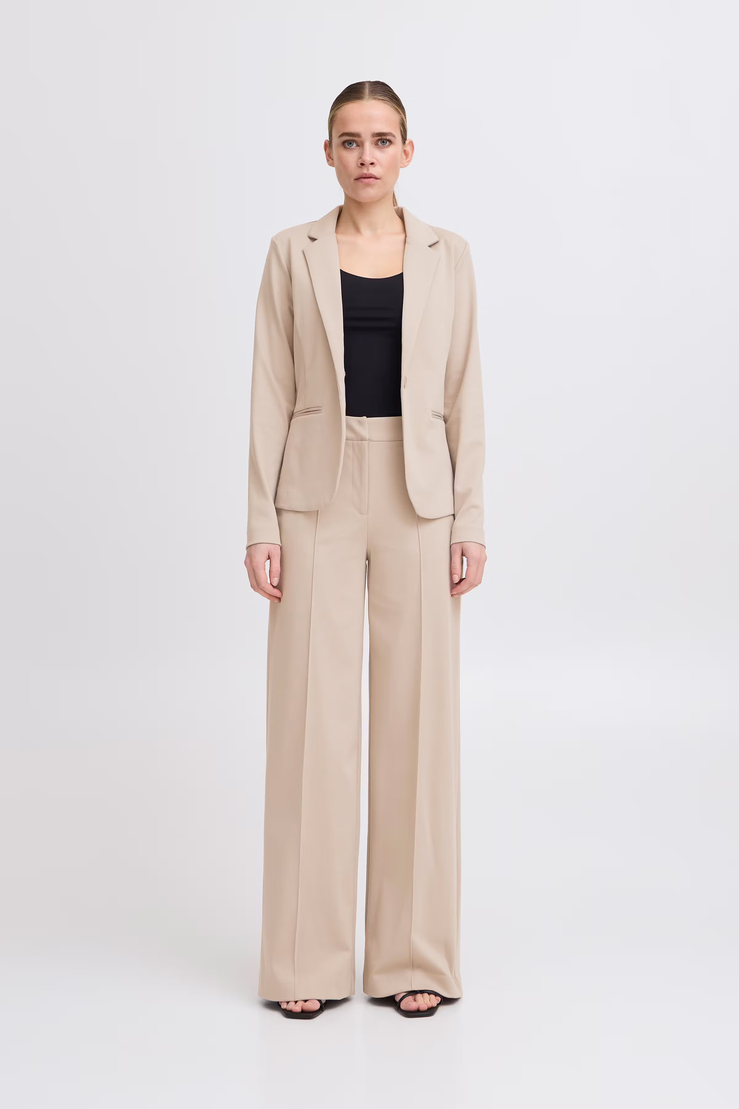 IHKATE Blazer LOOKBOOK FRONT 20101801-151308